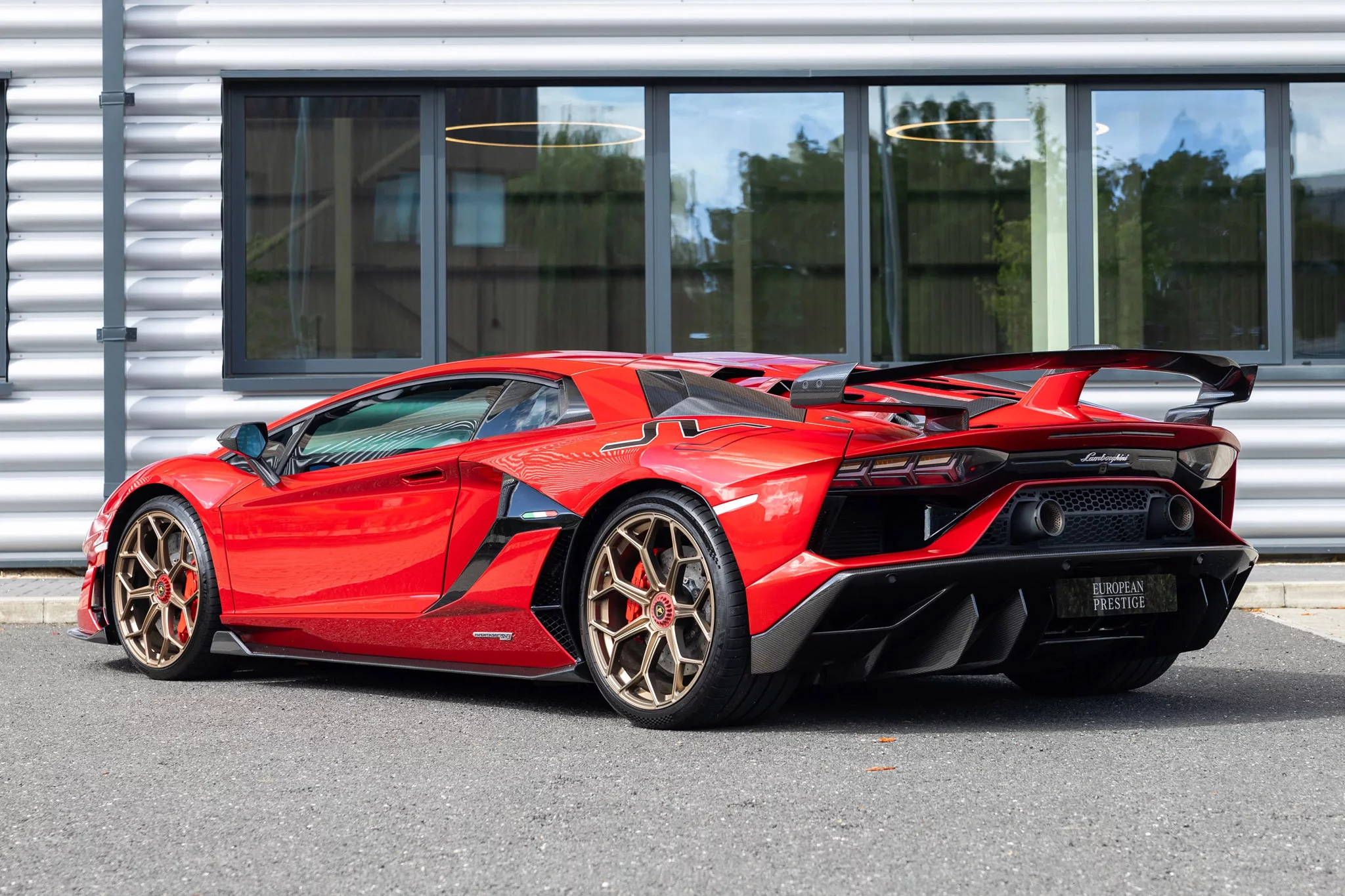 Rosso Bia Lamborghini Aventador