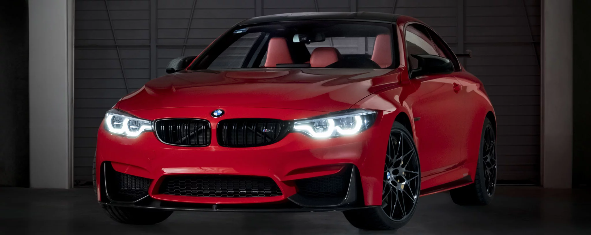 Rosso Corsa BMW M4