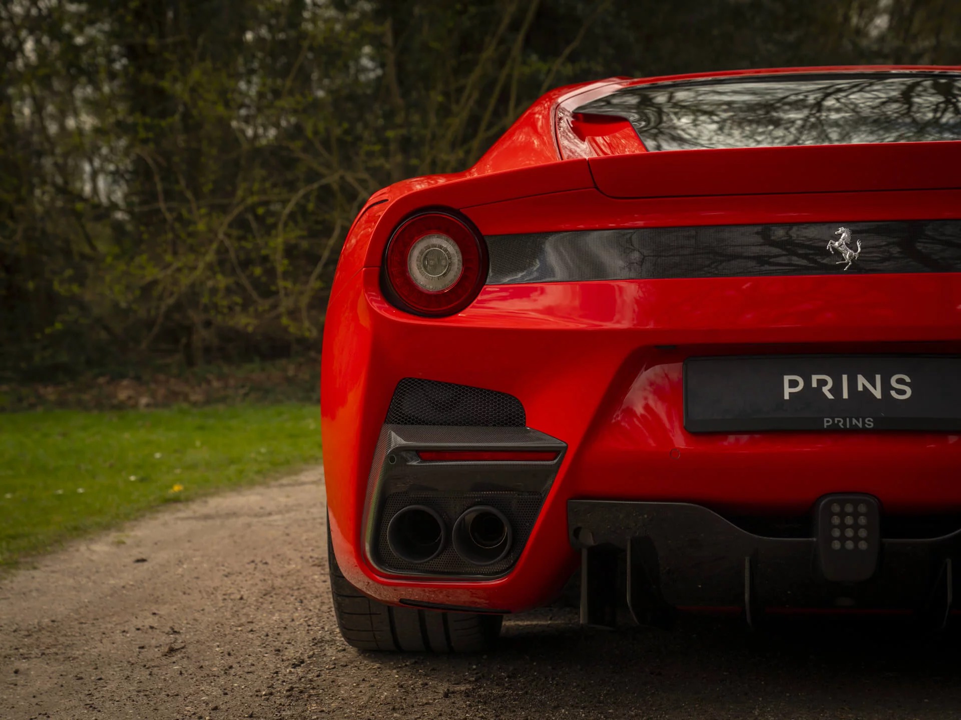 Rosso Scuderia Ferrari F12