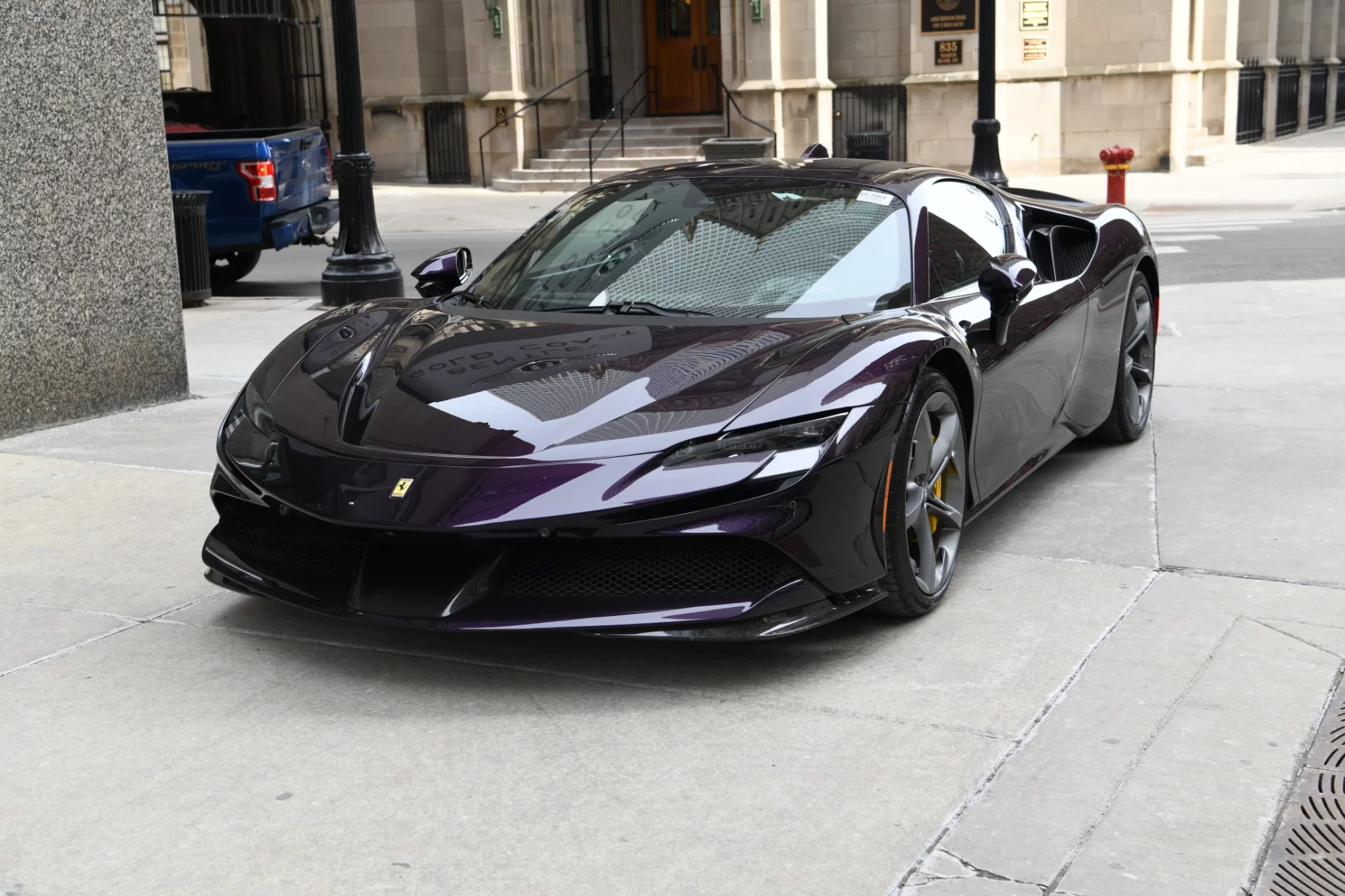 Viola Hong Kong Ferrari SF90