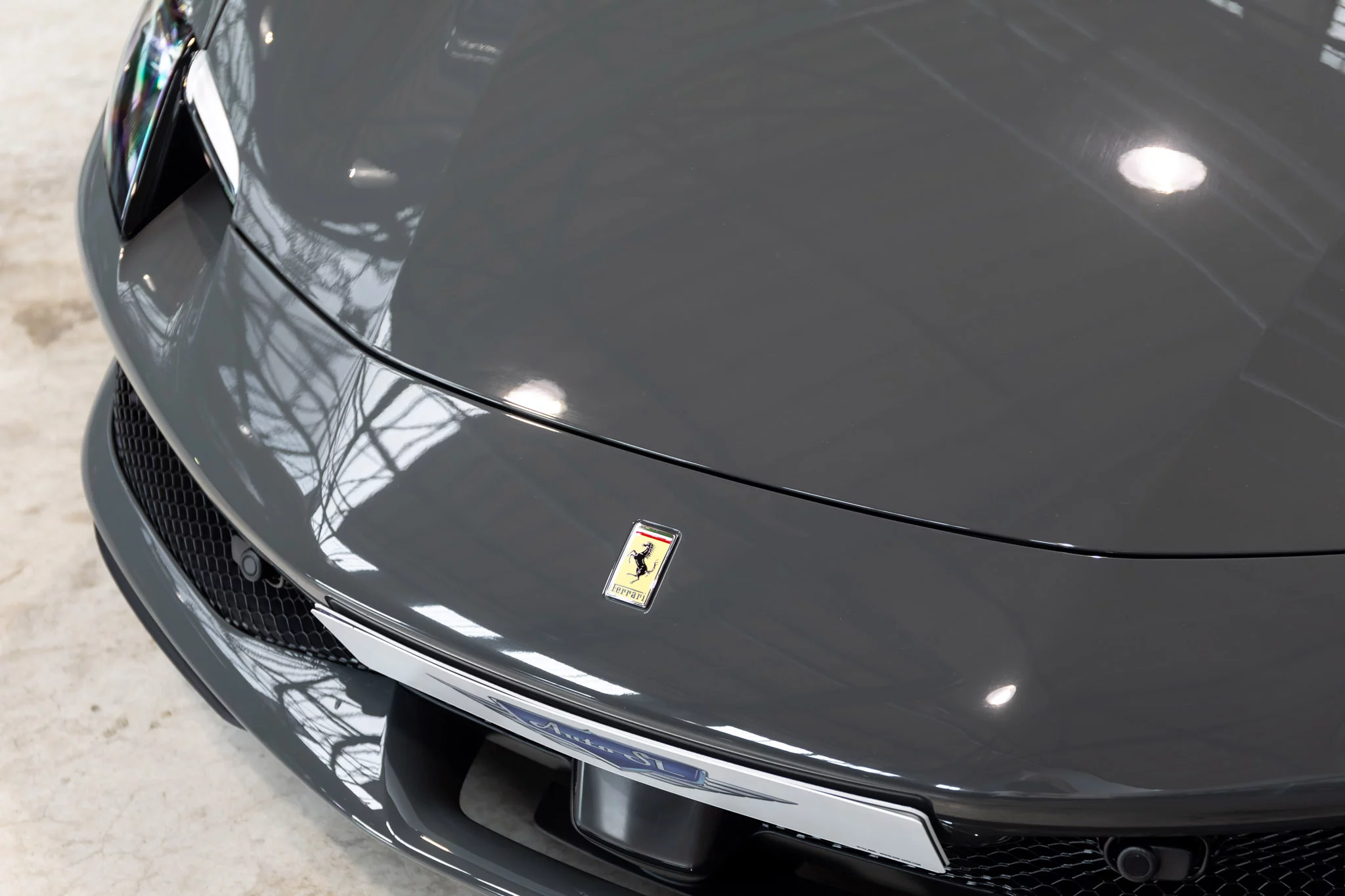 Grigio Scuro Ferrari 296