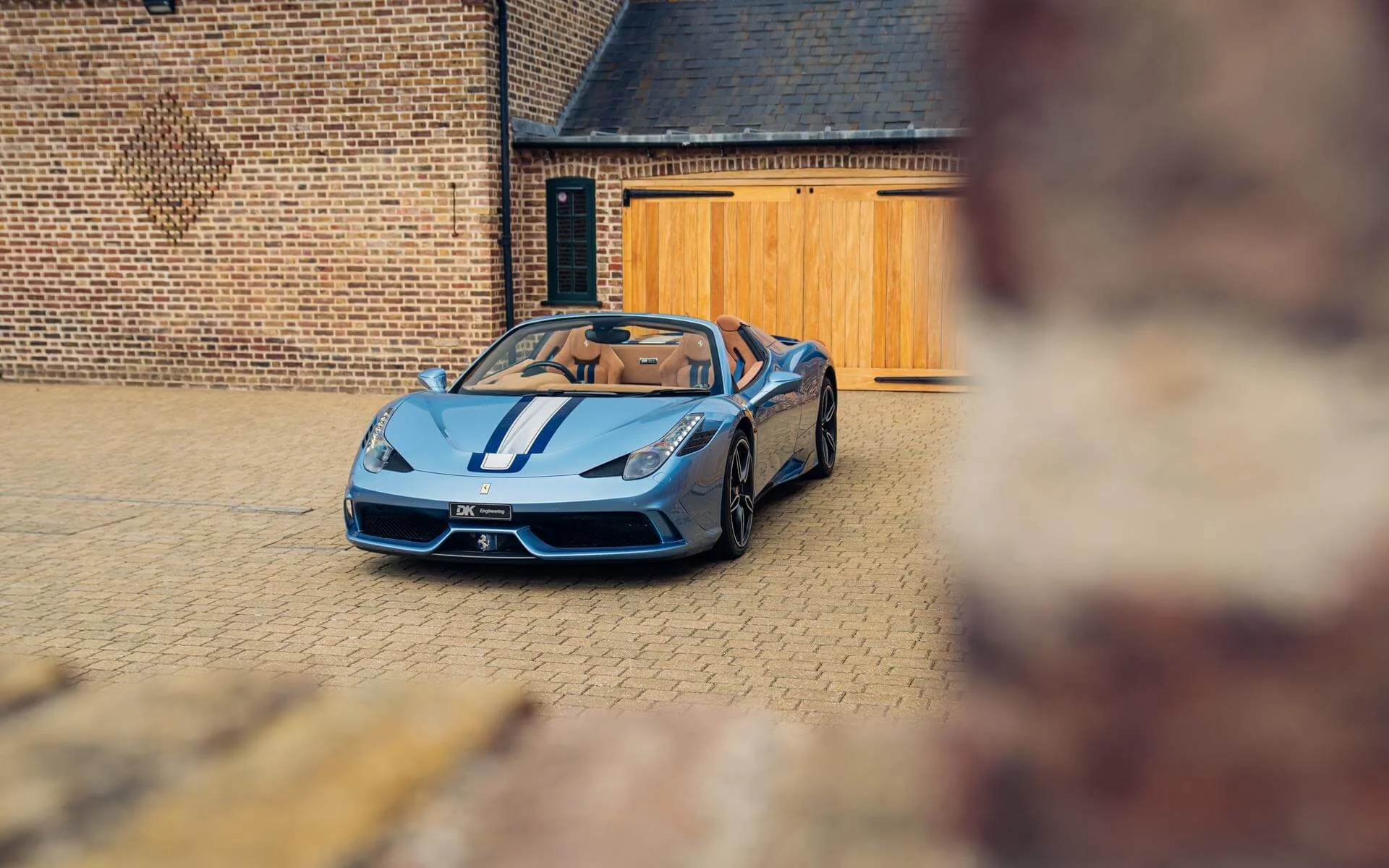 Azzurro California Ferrari 458