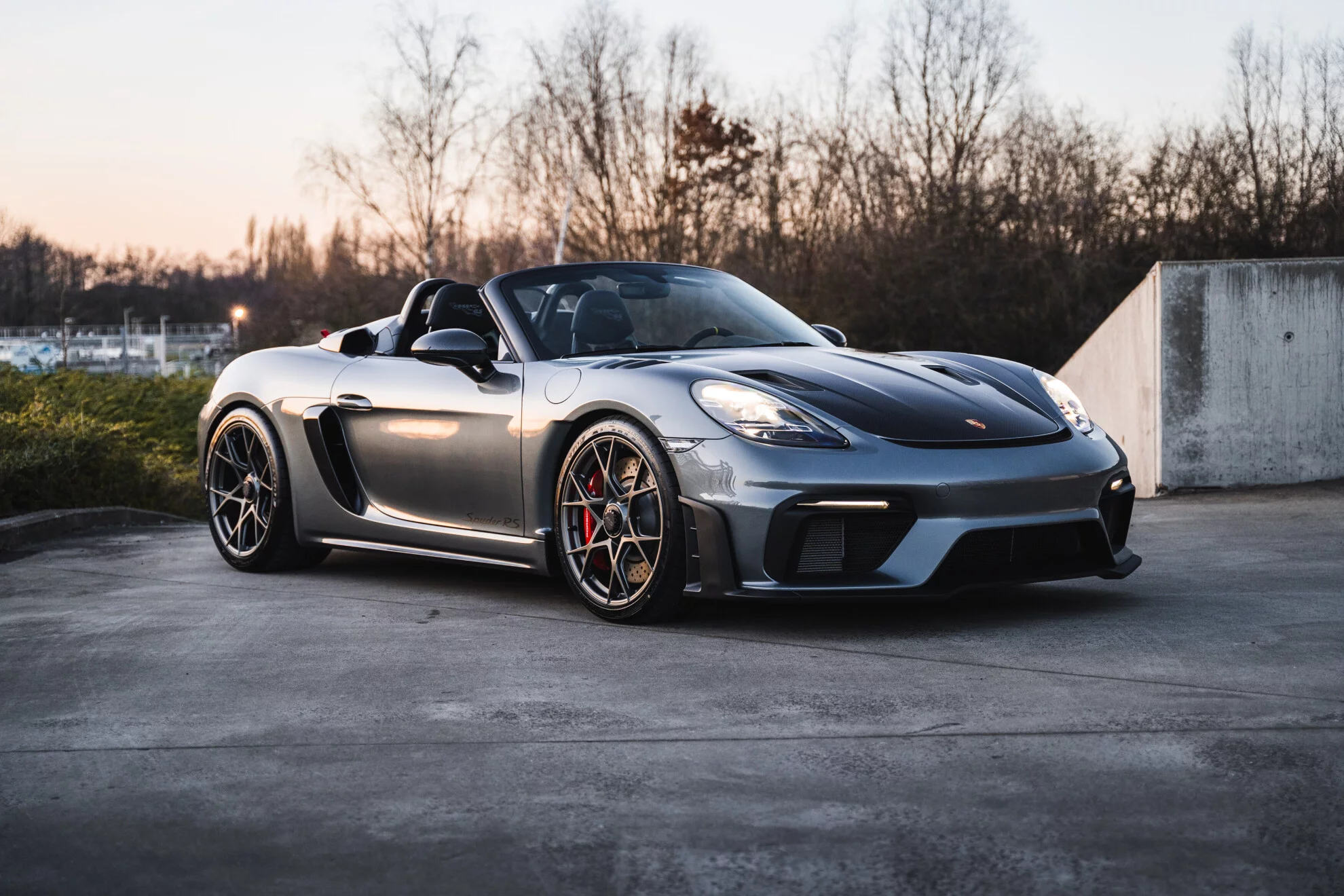 Vanadium Grey Metallic Porsche 718 Spyder RS