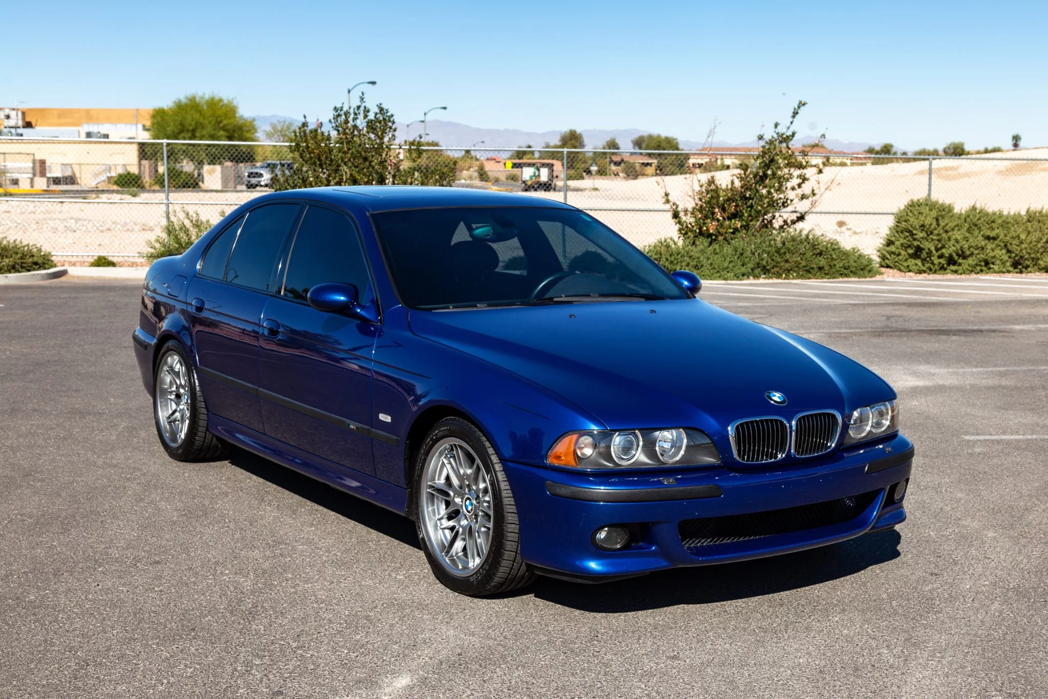 Le Mans Blue BMW M5