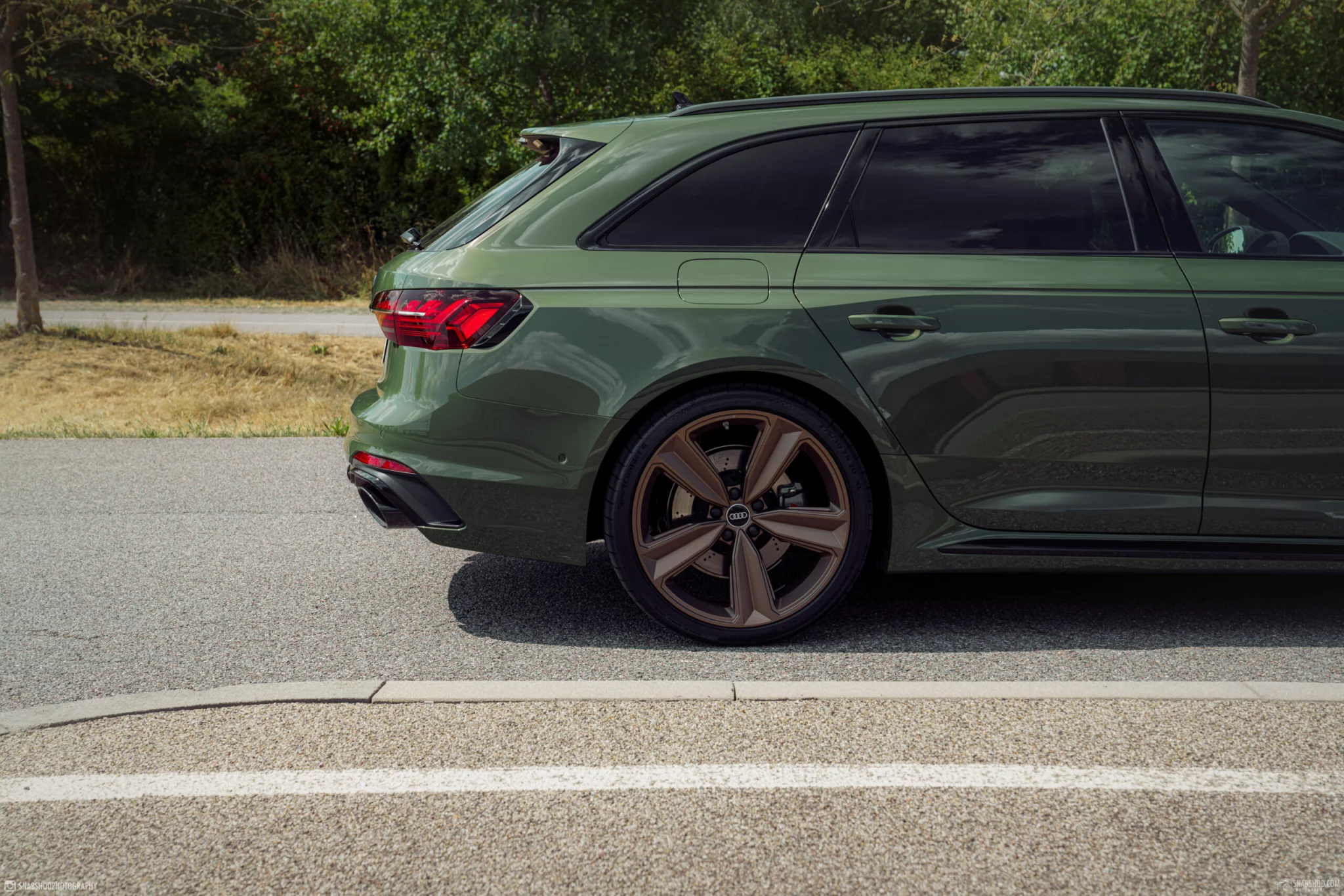 District Green Audi RS4 Avant