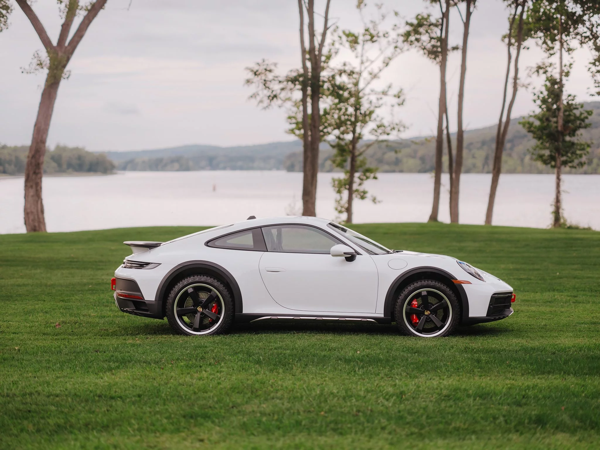 Pure White Porsche 911 Dakar