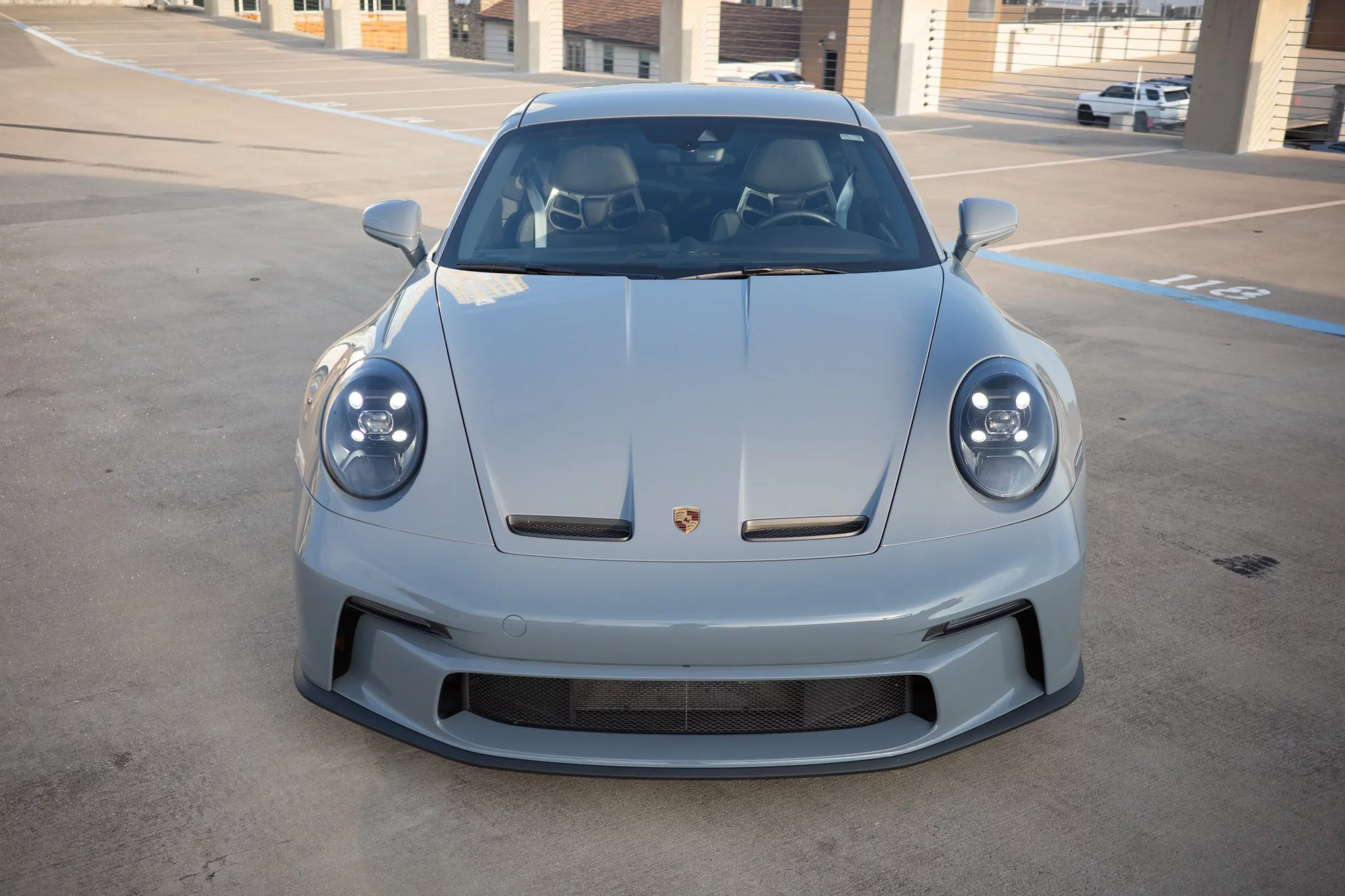 Arctic Grey Porsche 911 GT3