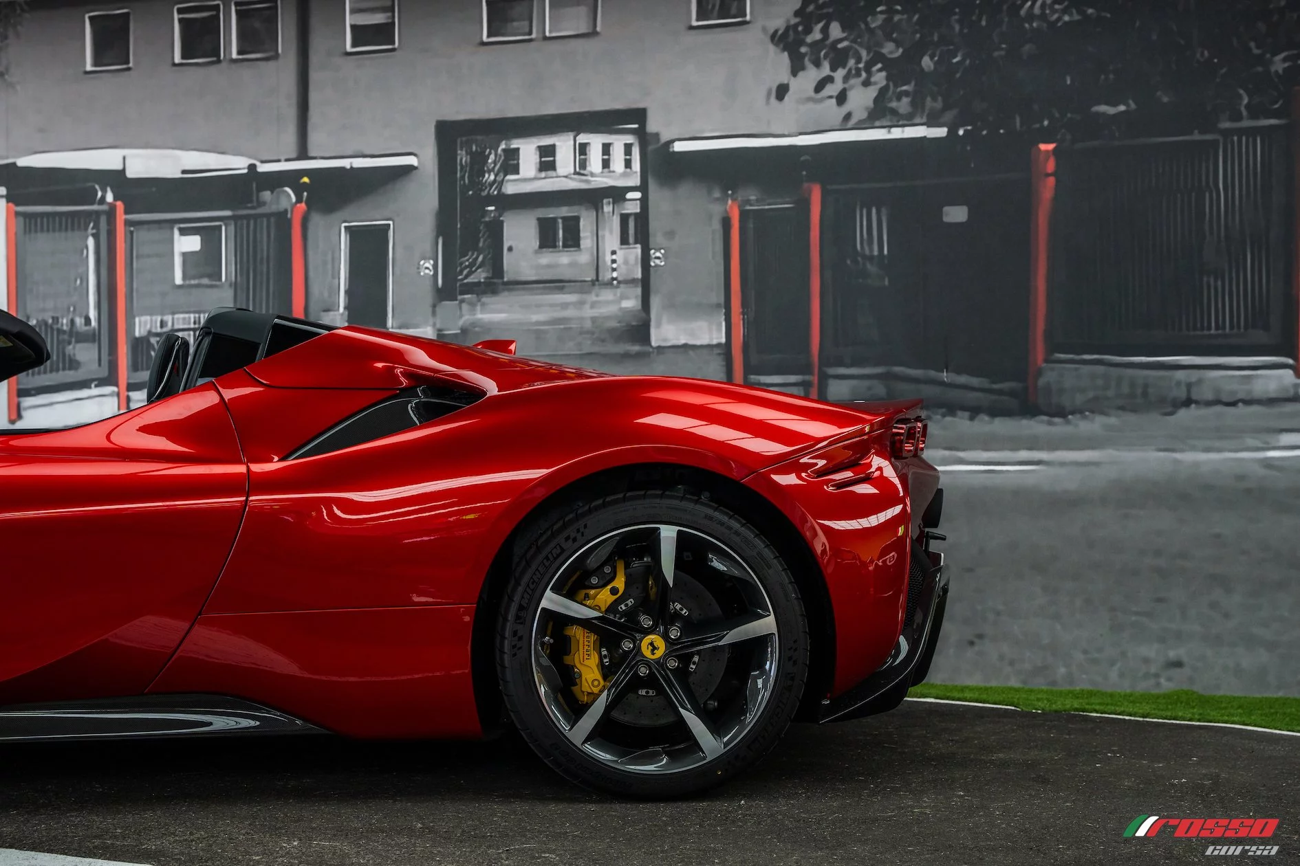Rosso Magma Ferrari SF90