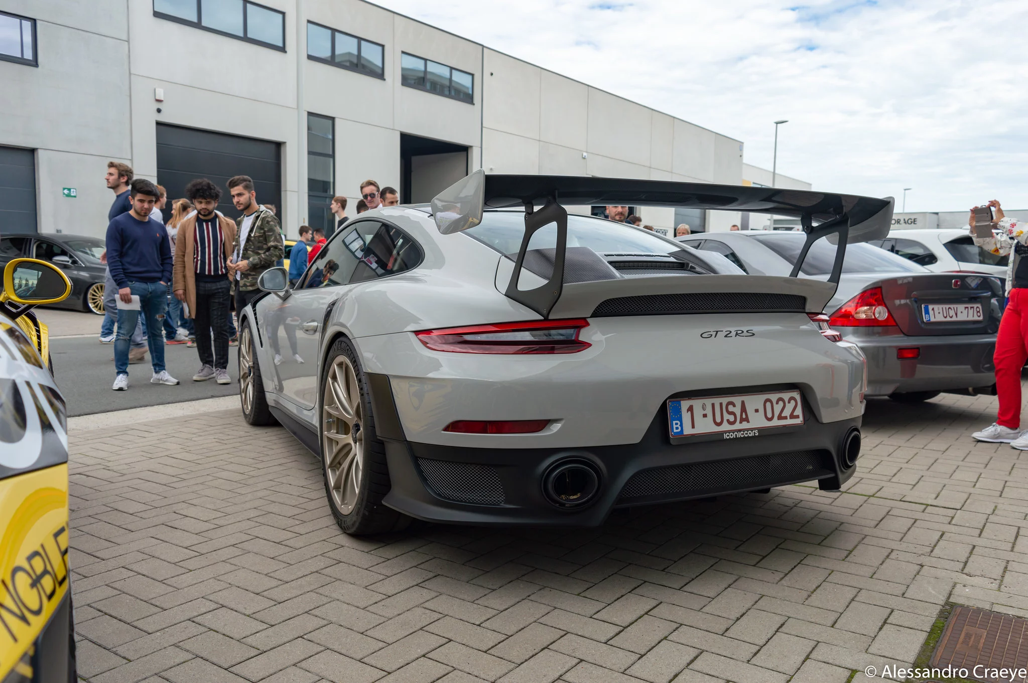 Crayon Porsche 911 GT2 RS