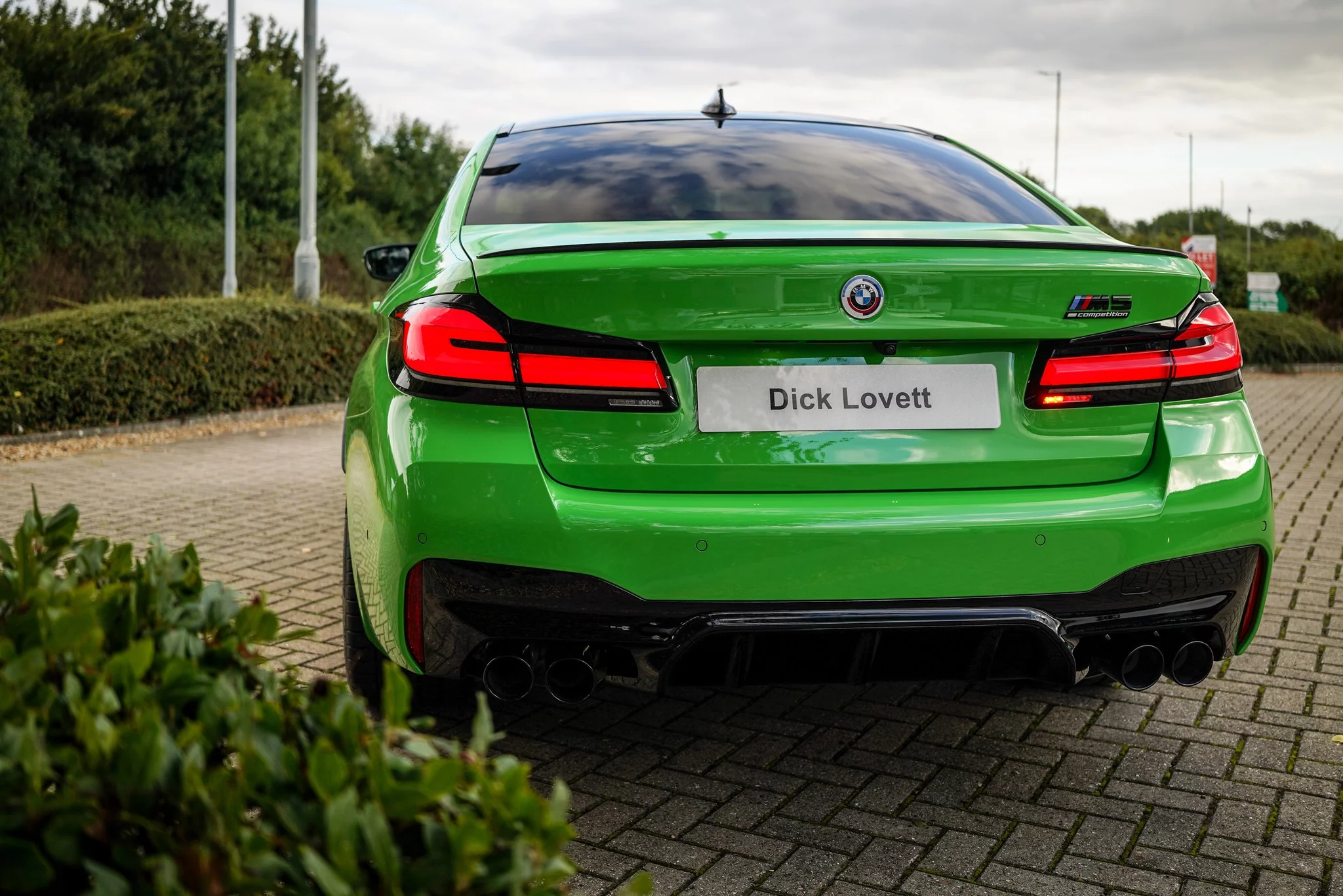 Verde Mantis BMW M5