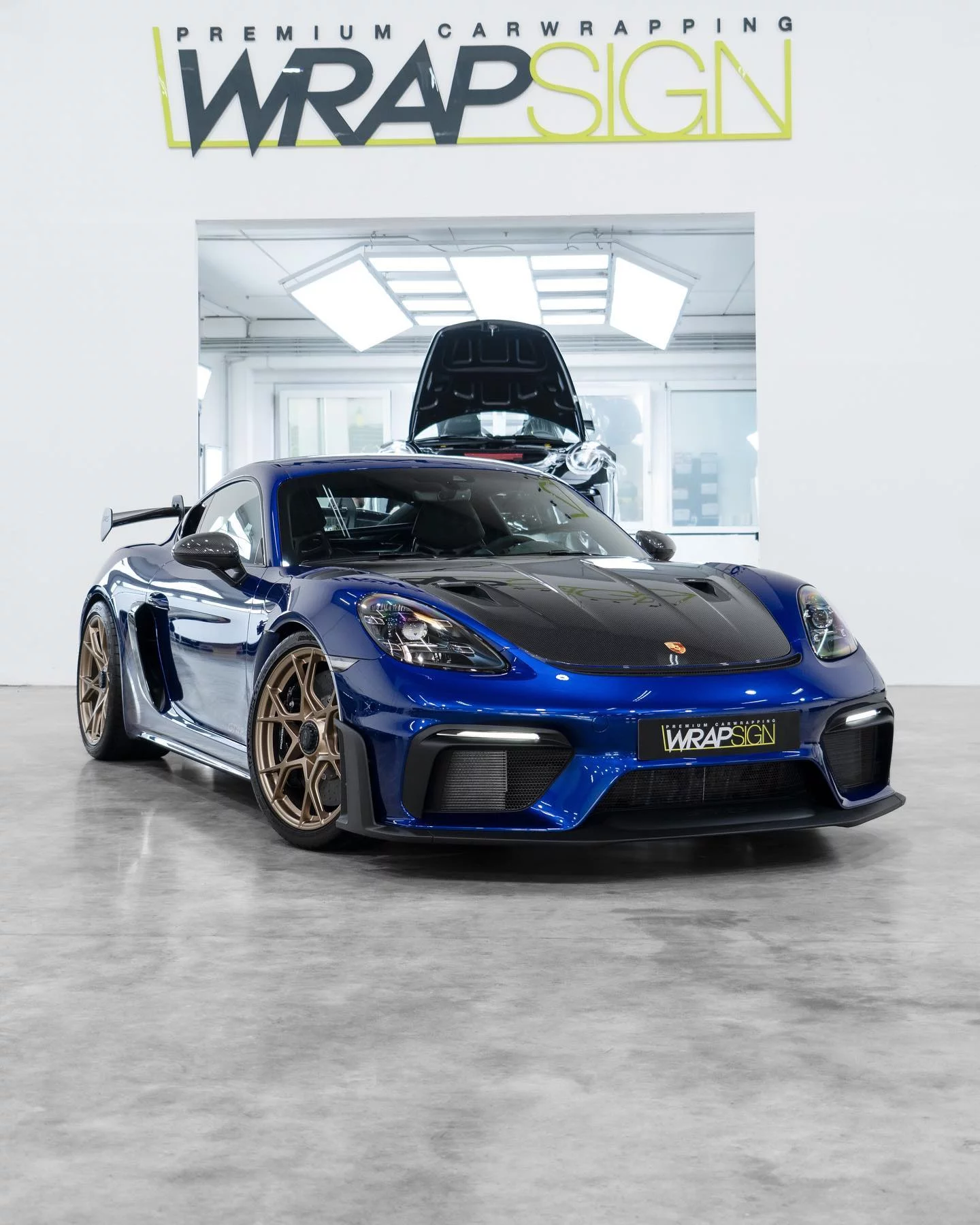 San Marino Blue Porsche 718 Cayman GT4 RS
