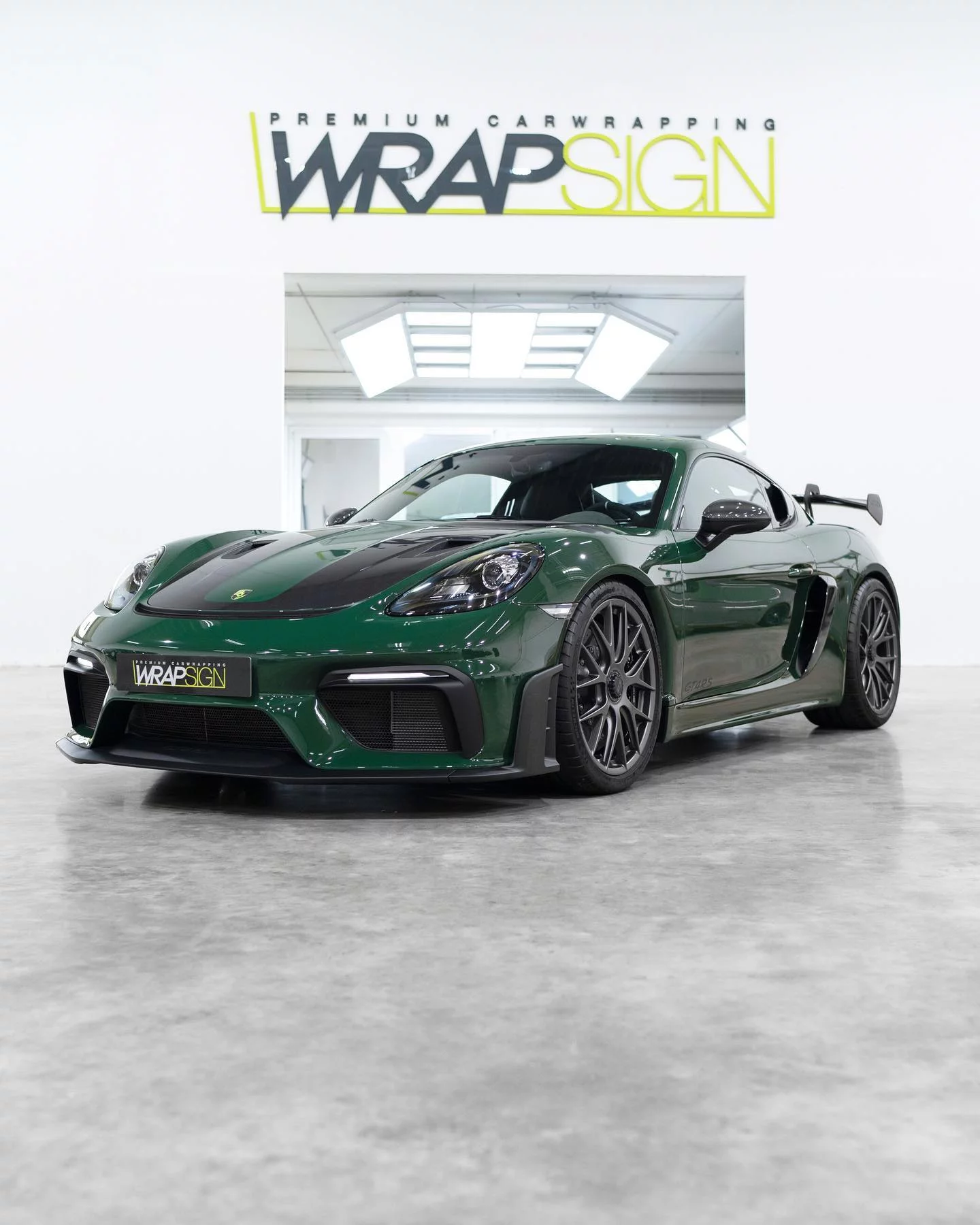 British Racing Green Porsche 718 Cayman GT4 RS