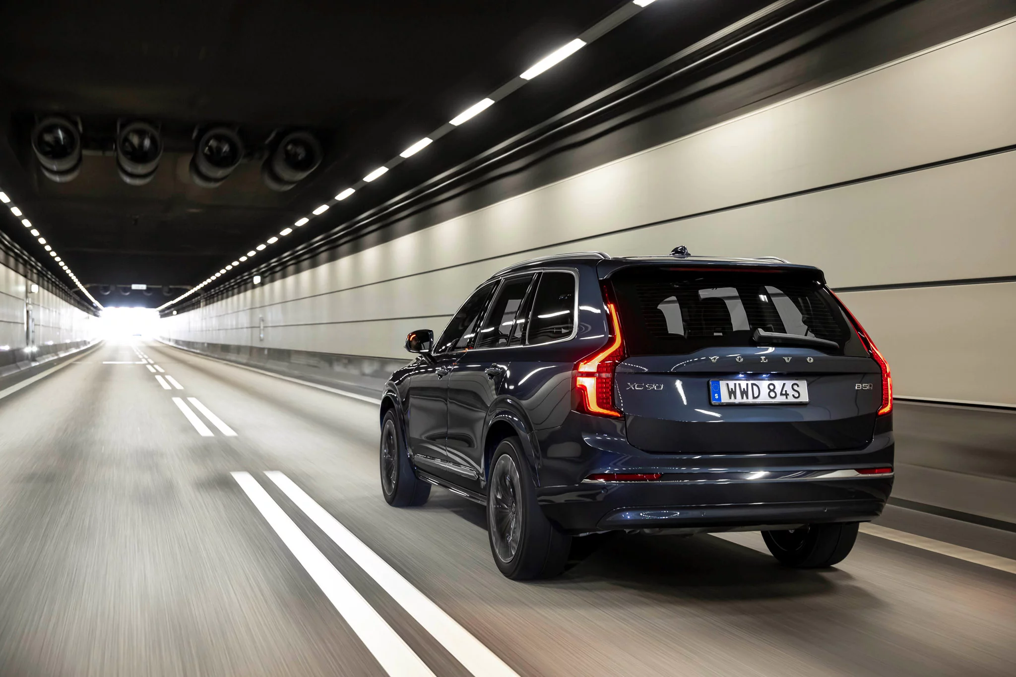 Denim Blue Volvo XC90