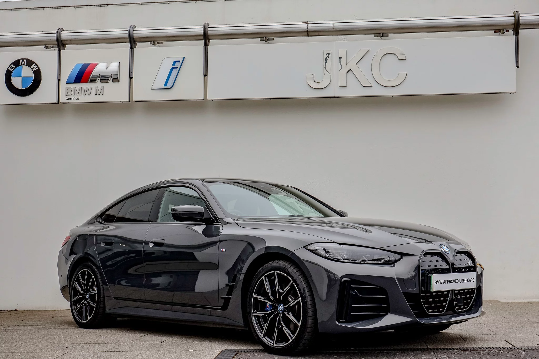 Dravit Grey BMW i4