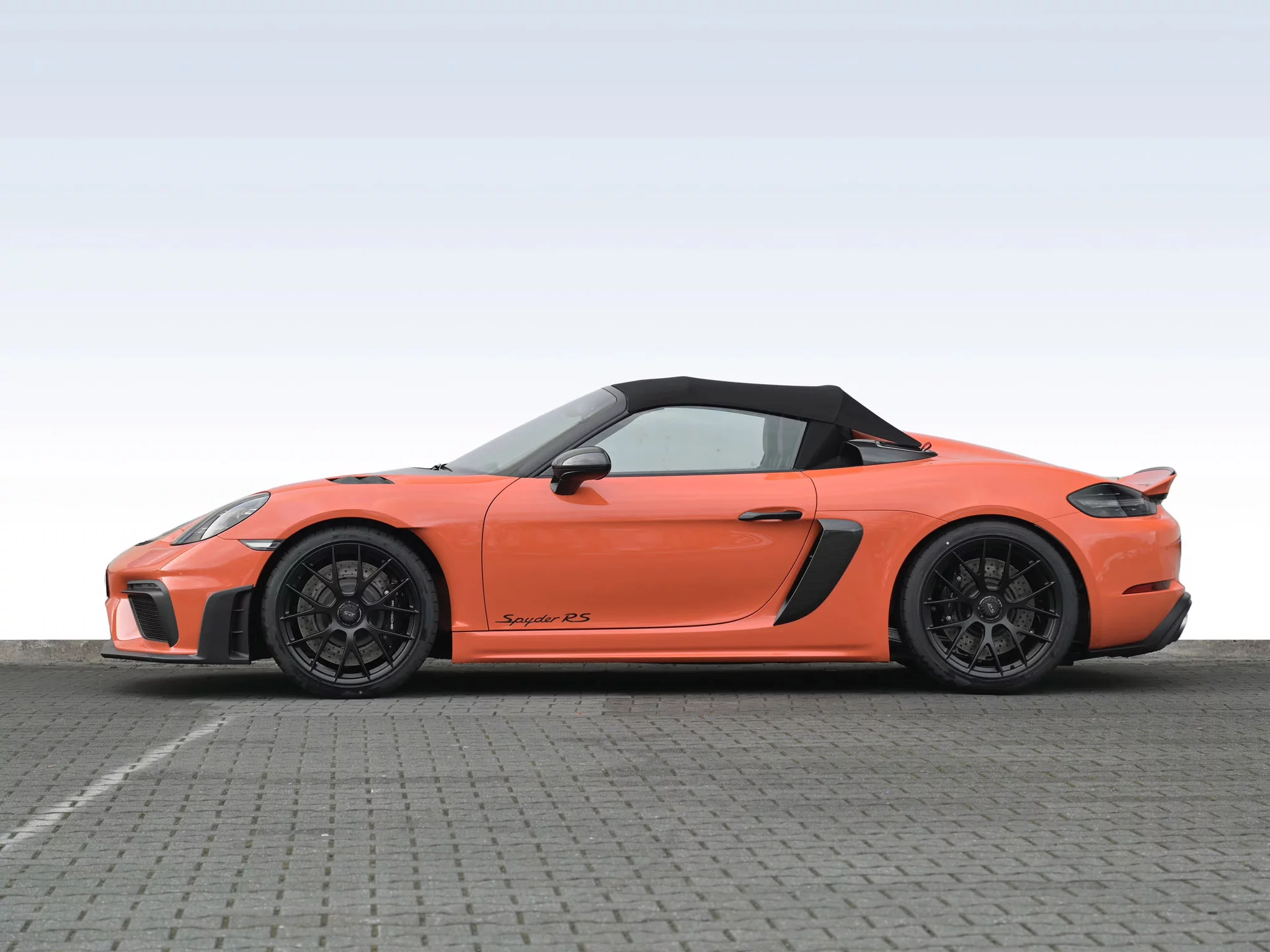 Gulf Orange Porsche 718 Spyder RS
