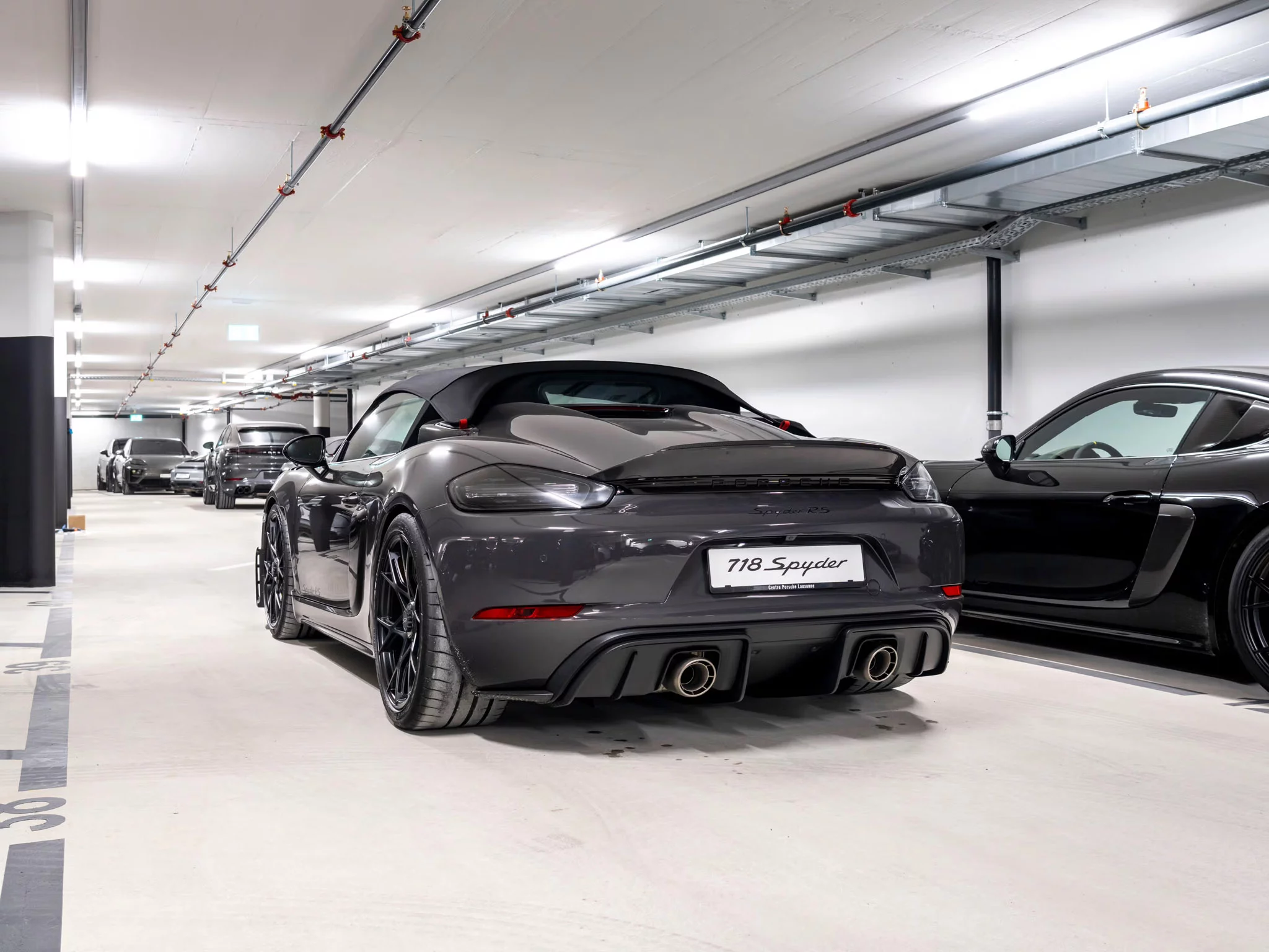 Grey Black Porsche 718 Spyder RS