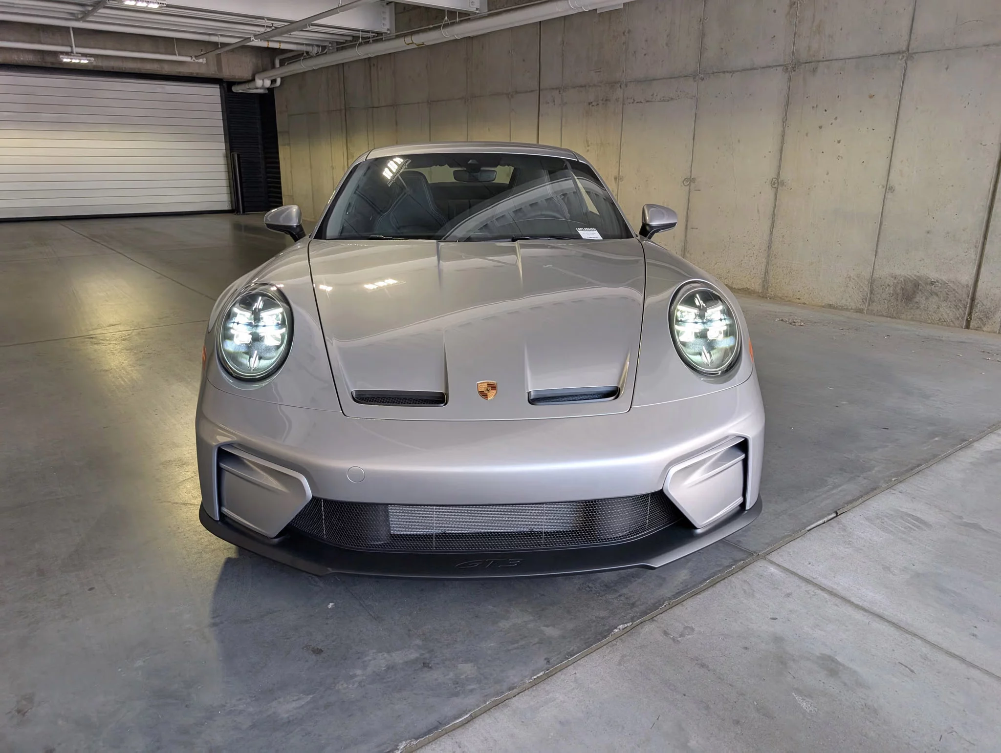 GT Silver Metallic Porsche 911 GT3