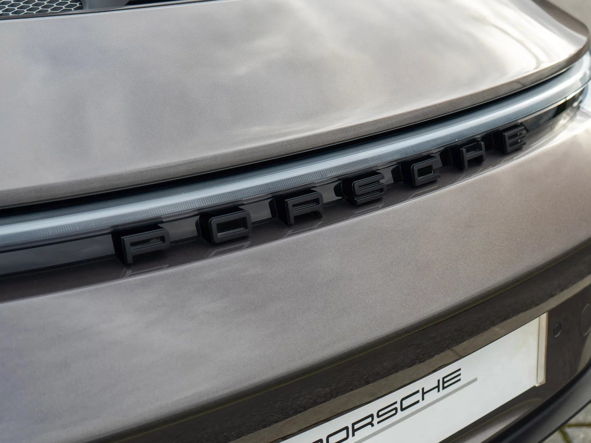 Anthracite Brown Metallic Porsche 911 GT3