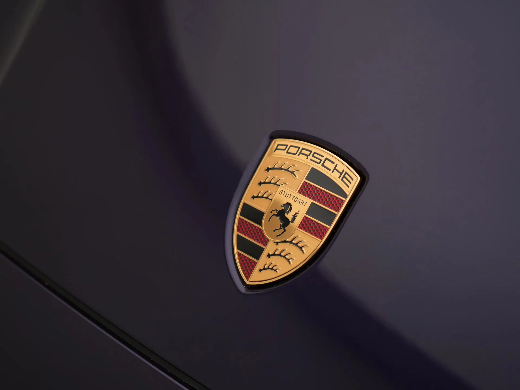 Velvet Purple Porsche Cayenne