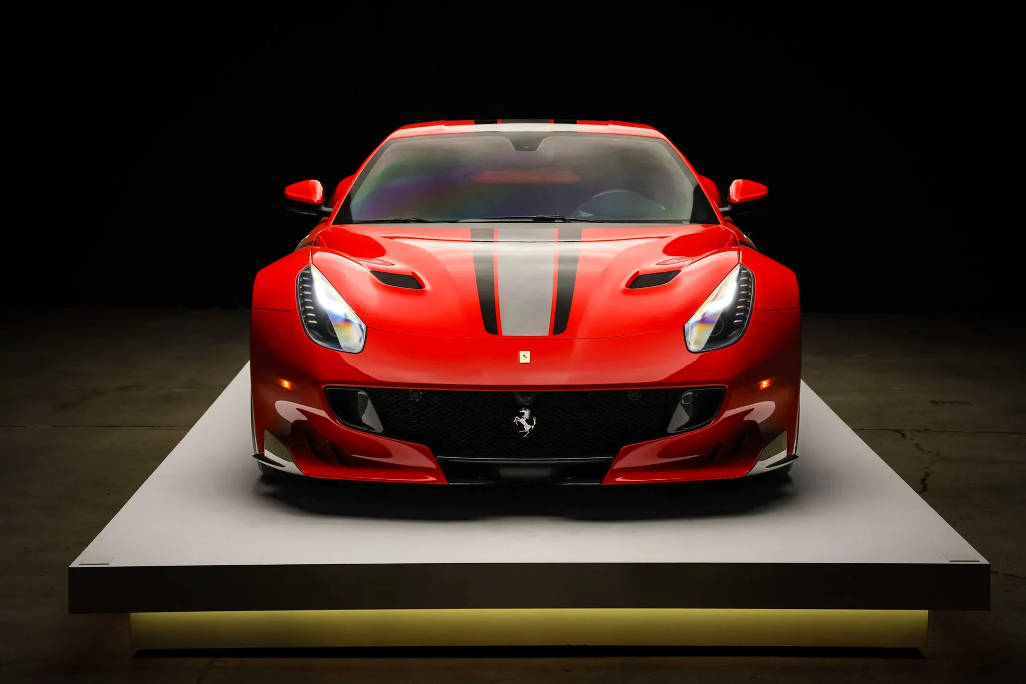 Rosso Corsa Ferrari F12