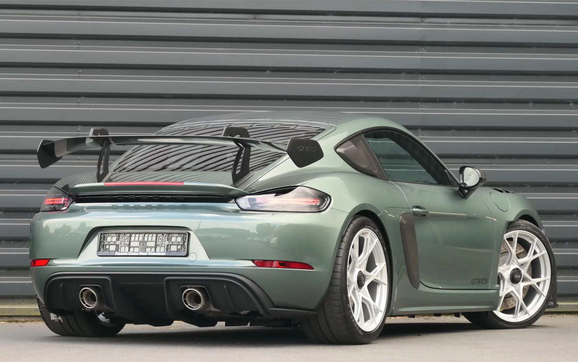 Malachite Green Metallic Porsche 718 Cayman GT4 RS