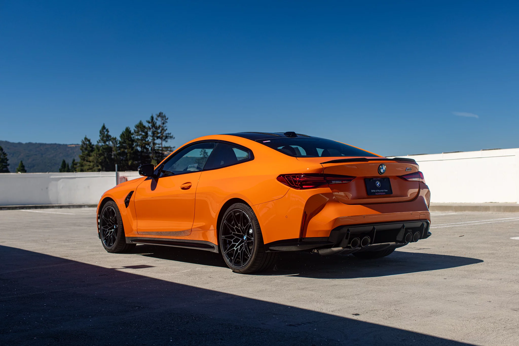 Fire Orange III BMW M4
