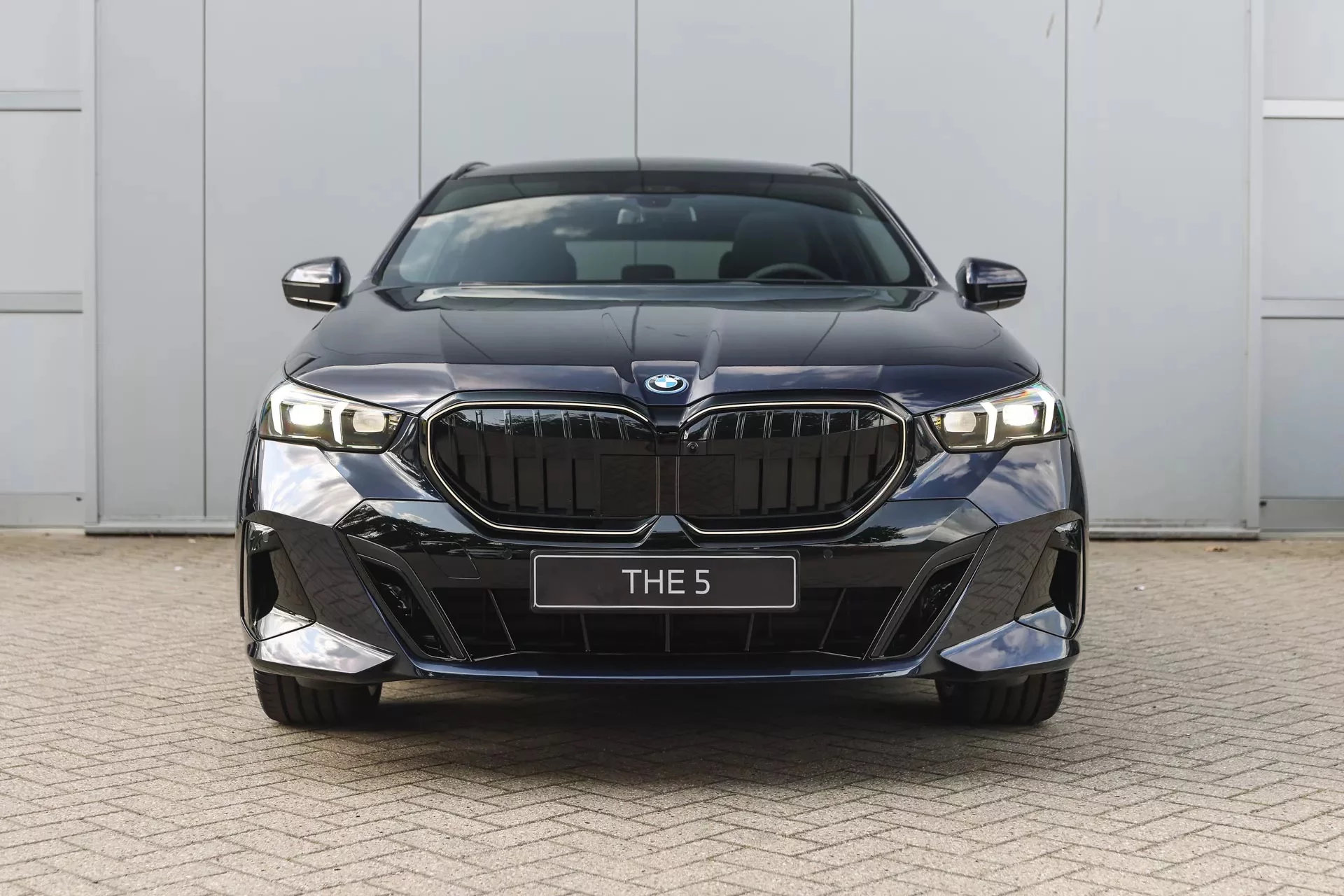 Midnight Sapphire II BMW 5 Series