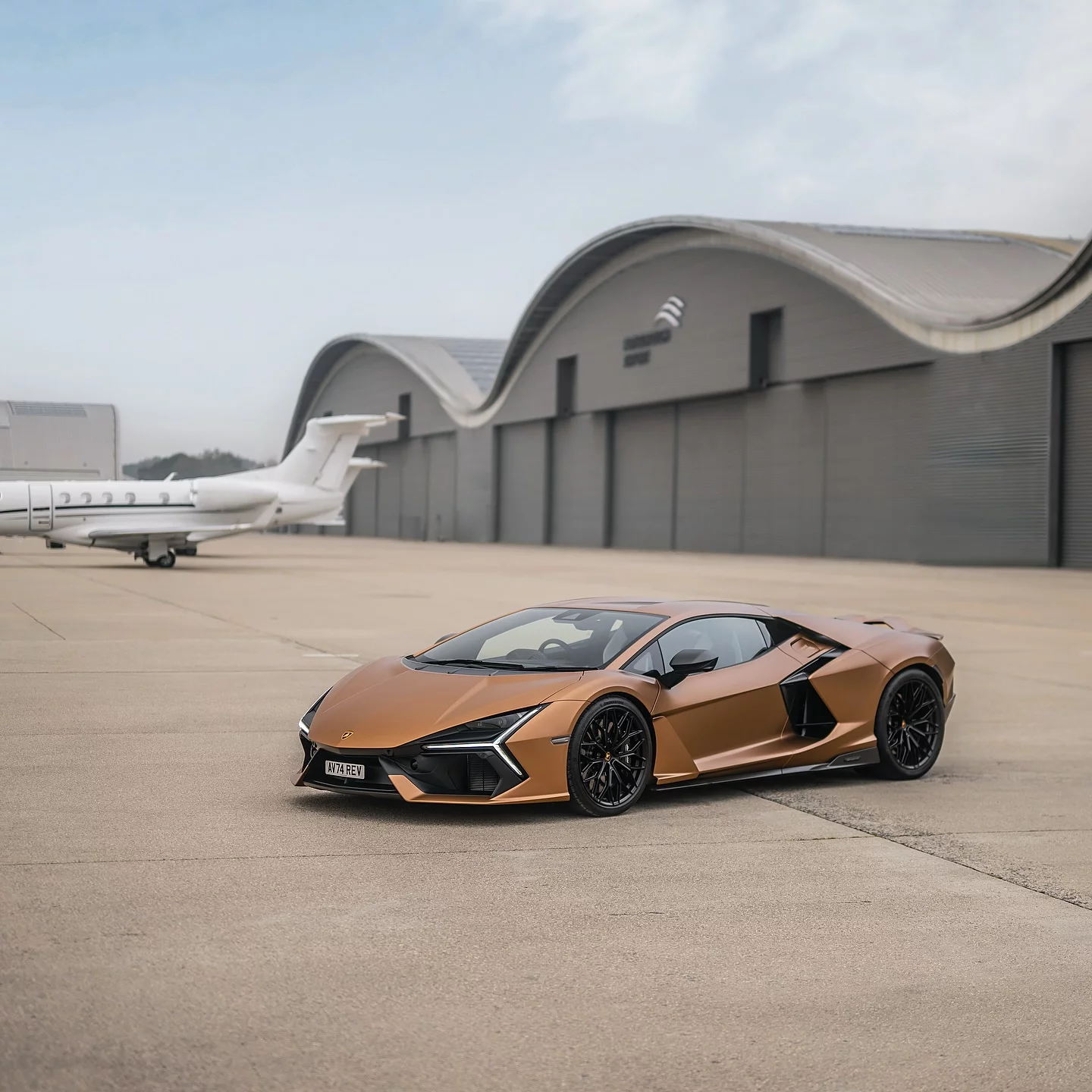 Bronzo Zenas Lamborghini Revuelto