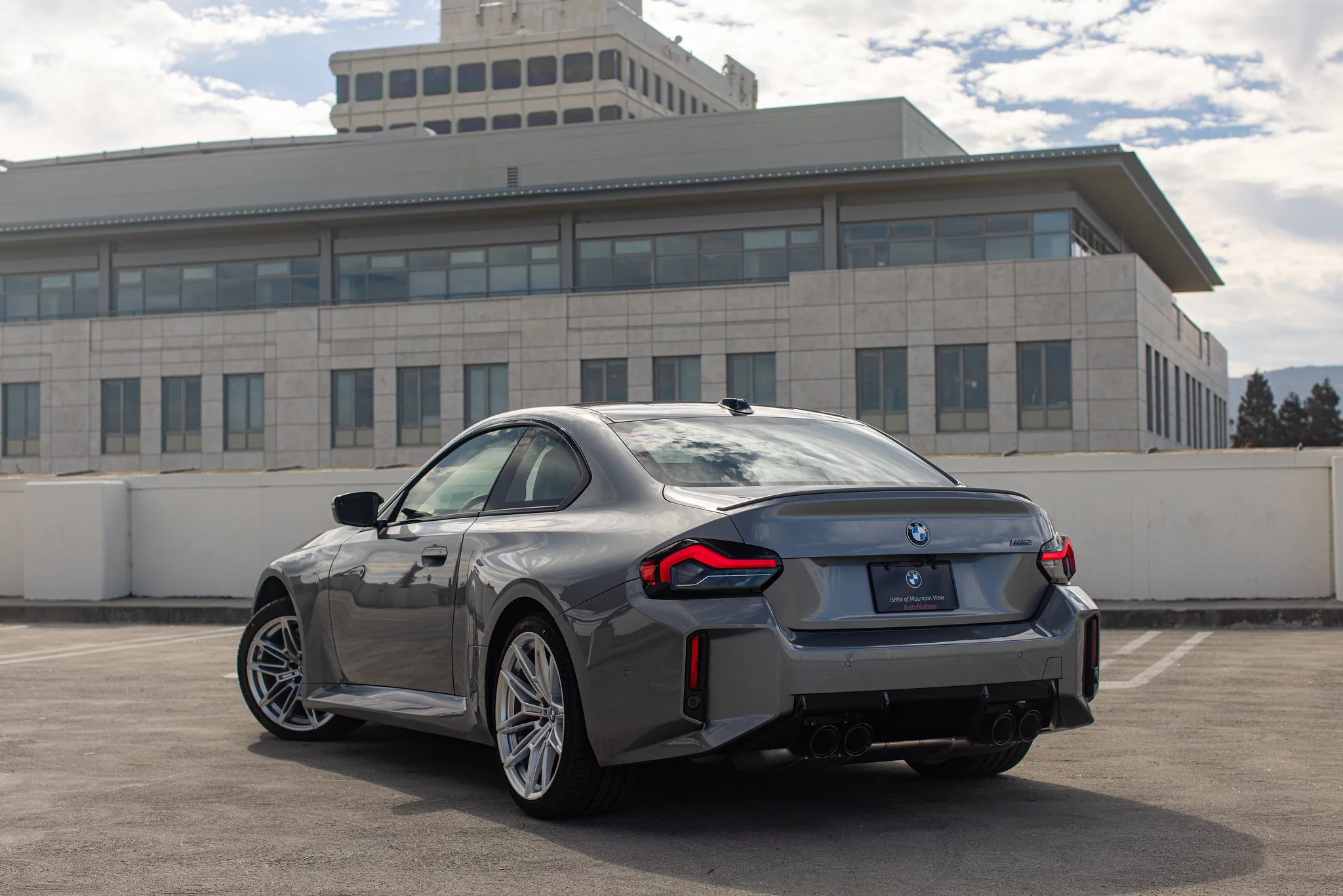 Skyscraper Grey BMW M2
