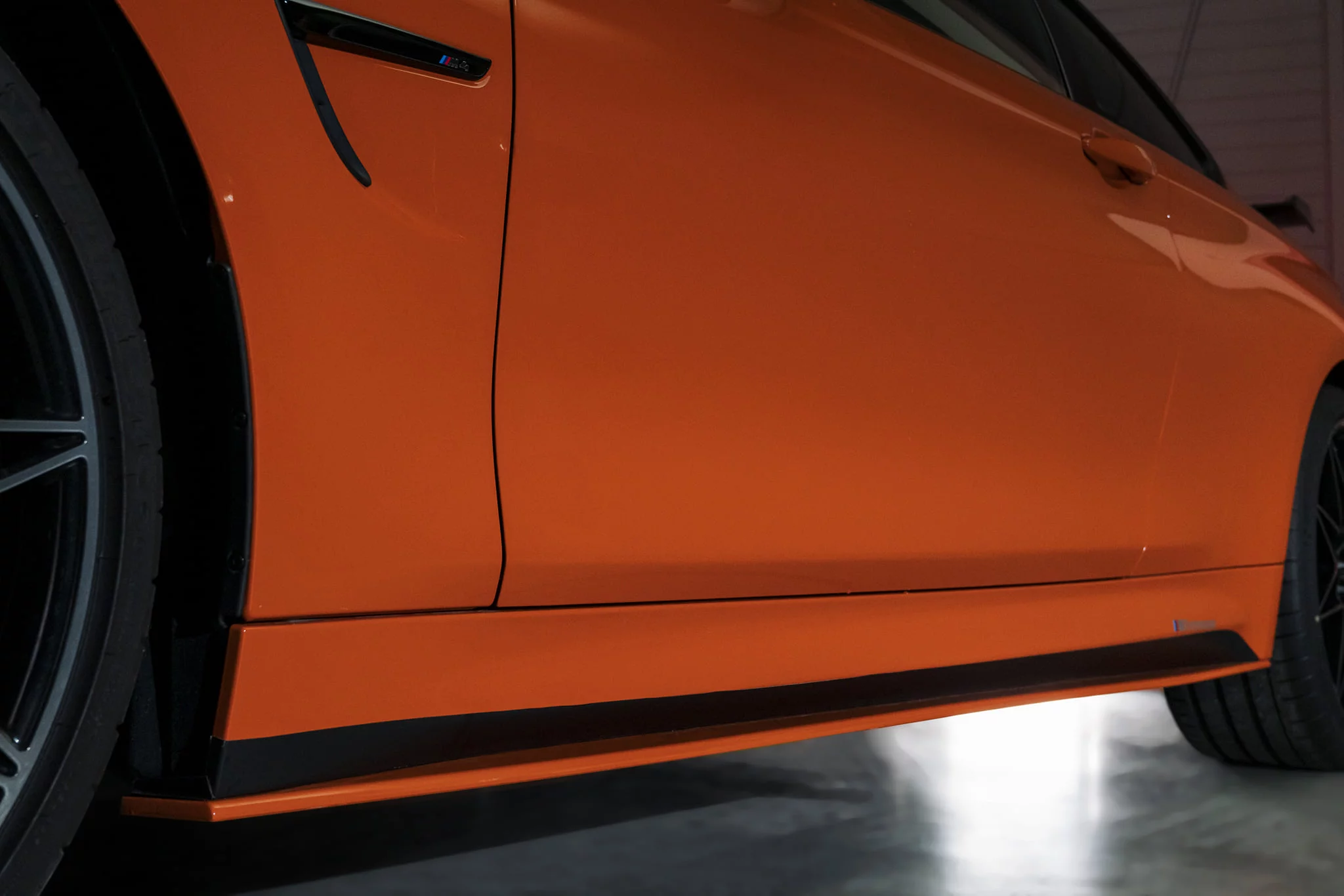 Fire Orange III BMW M4
