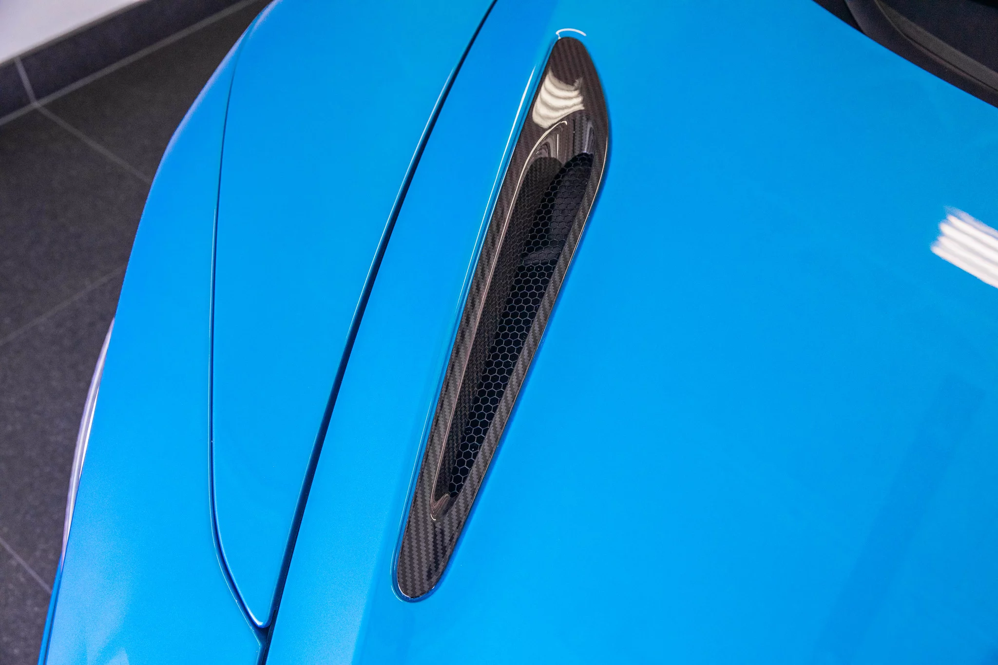Kingfisher Blue McLaren 720S