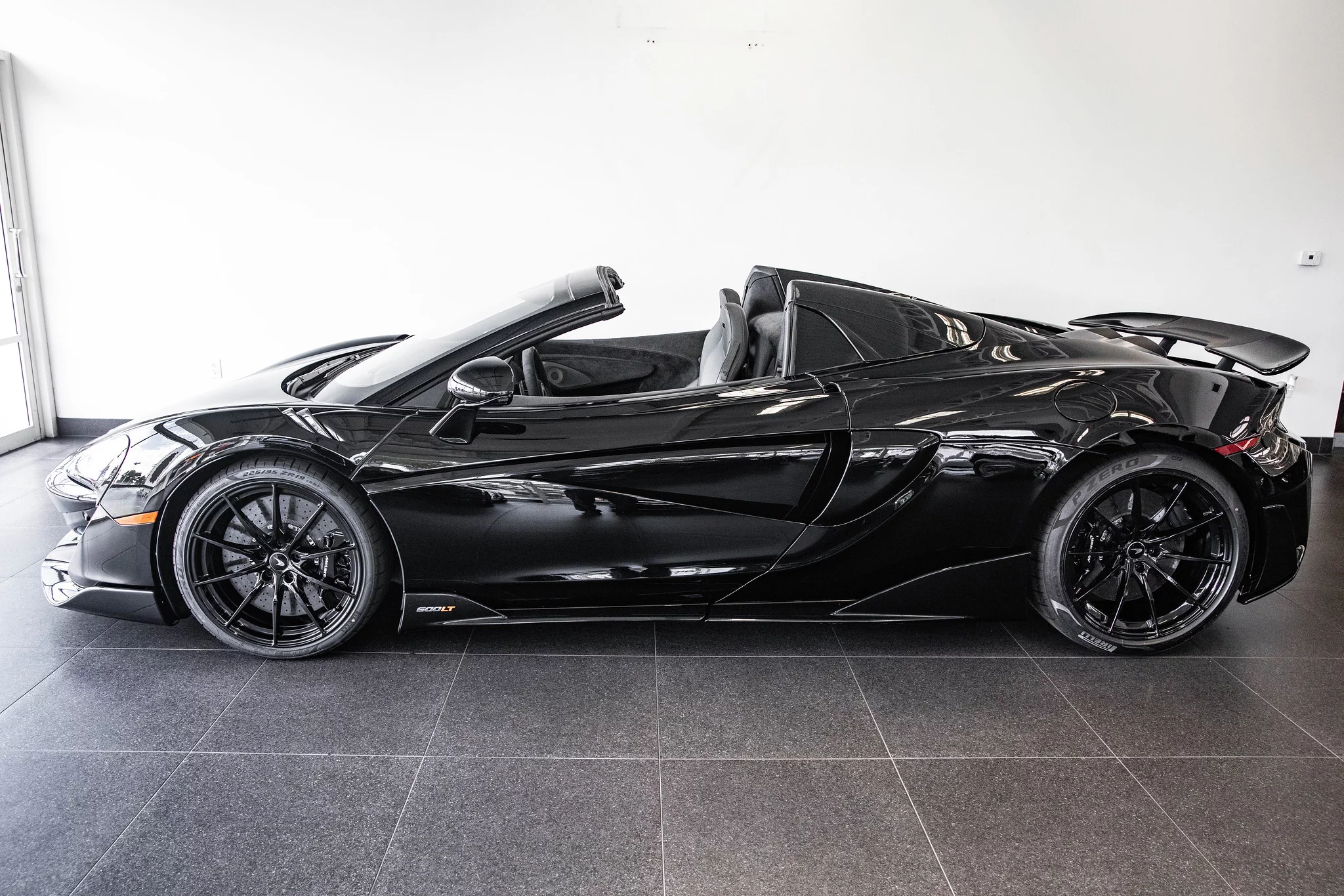 Pure Black McLaren 600LT