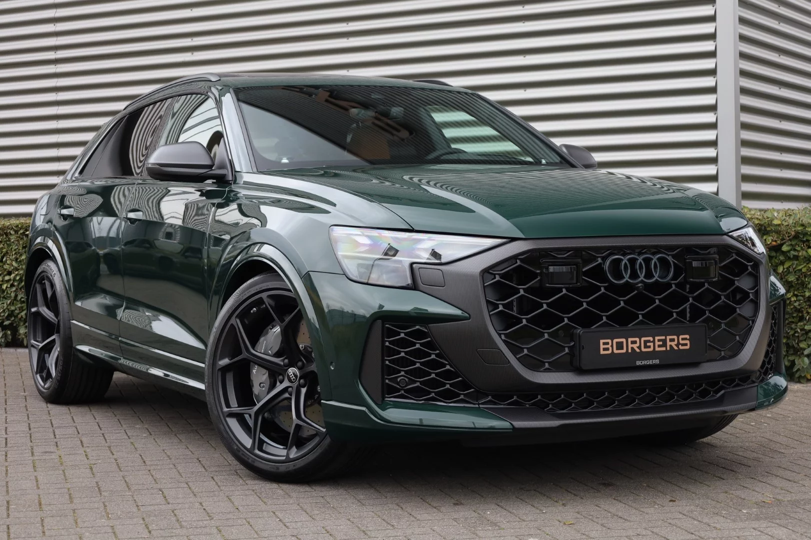 Goodwood Green Audi RS Q8