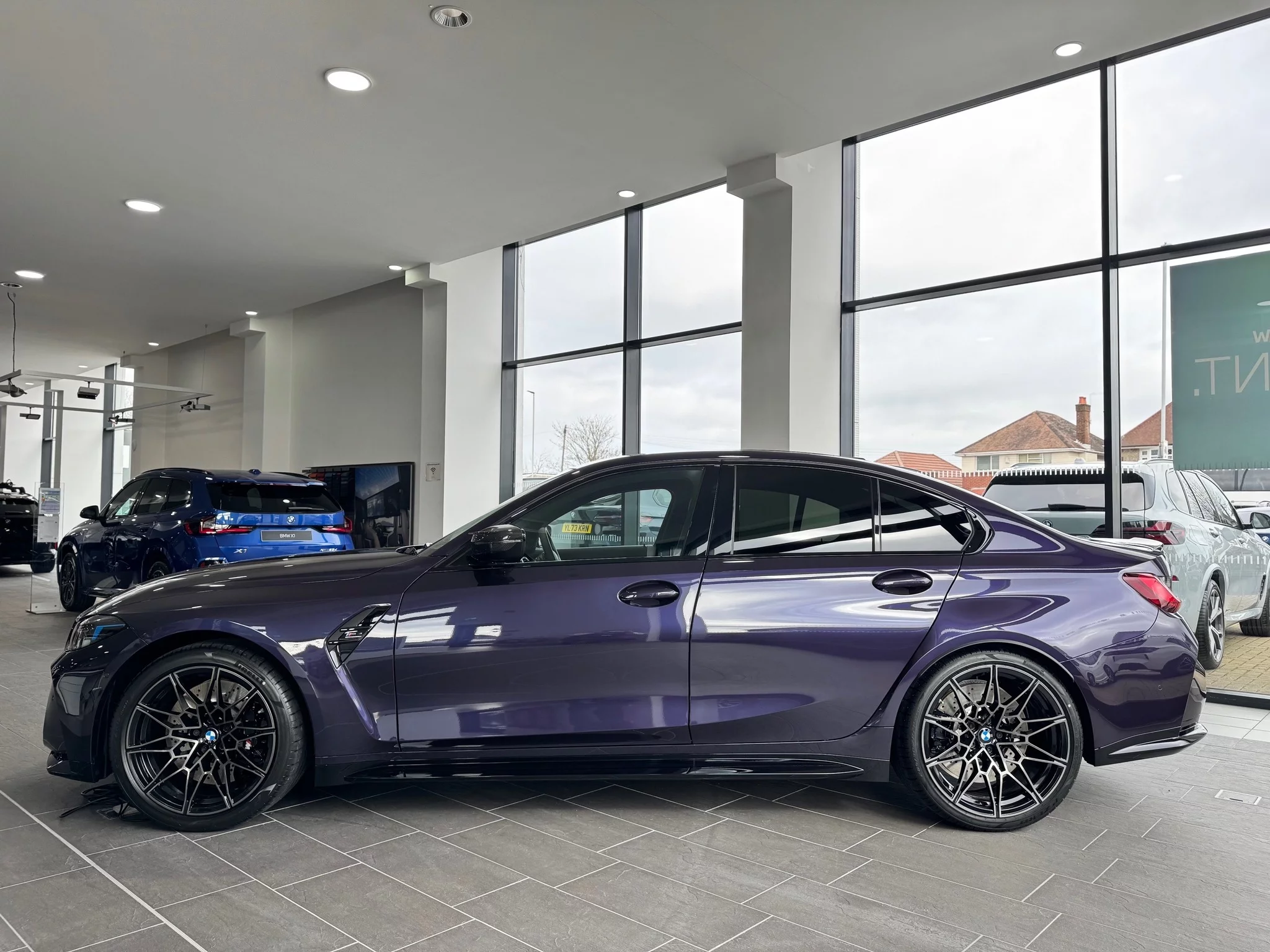 Techno Violet BMW M3