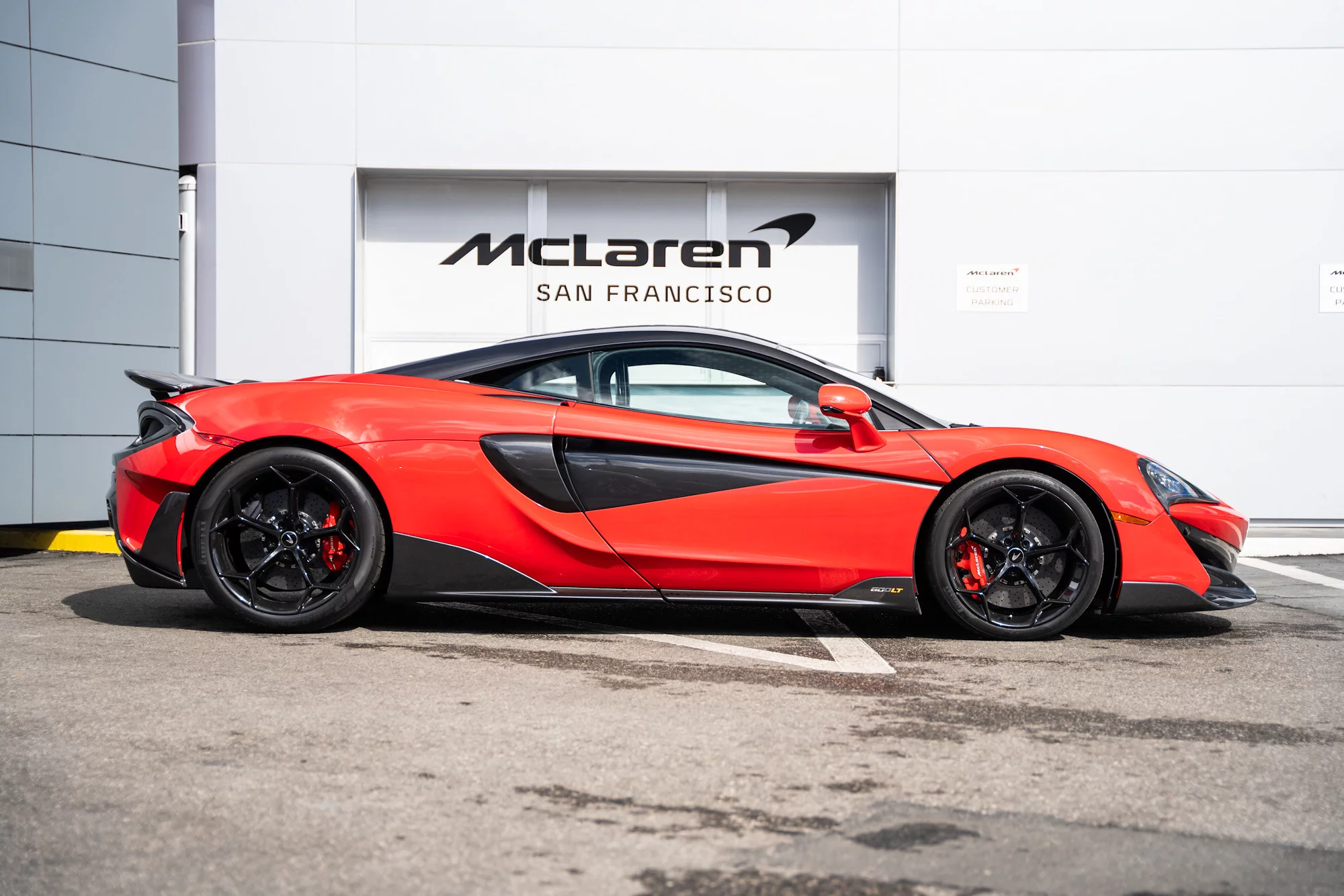 Vermillion Red McLaren 600LT
