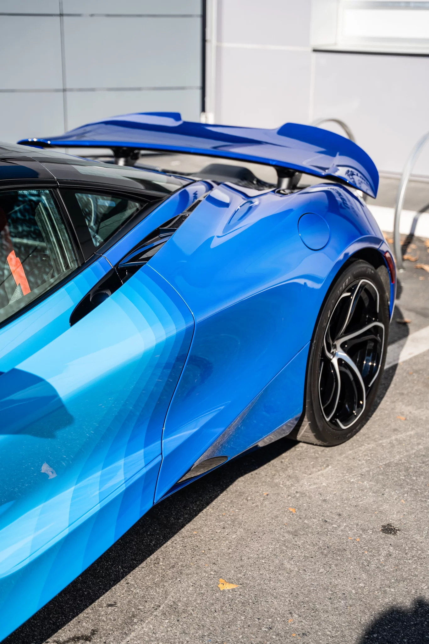 Spectrum Blue McLaren 750S