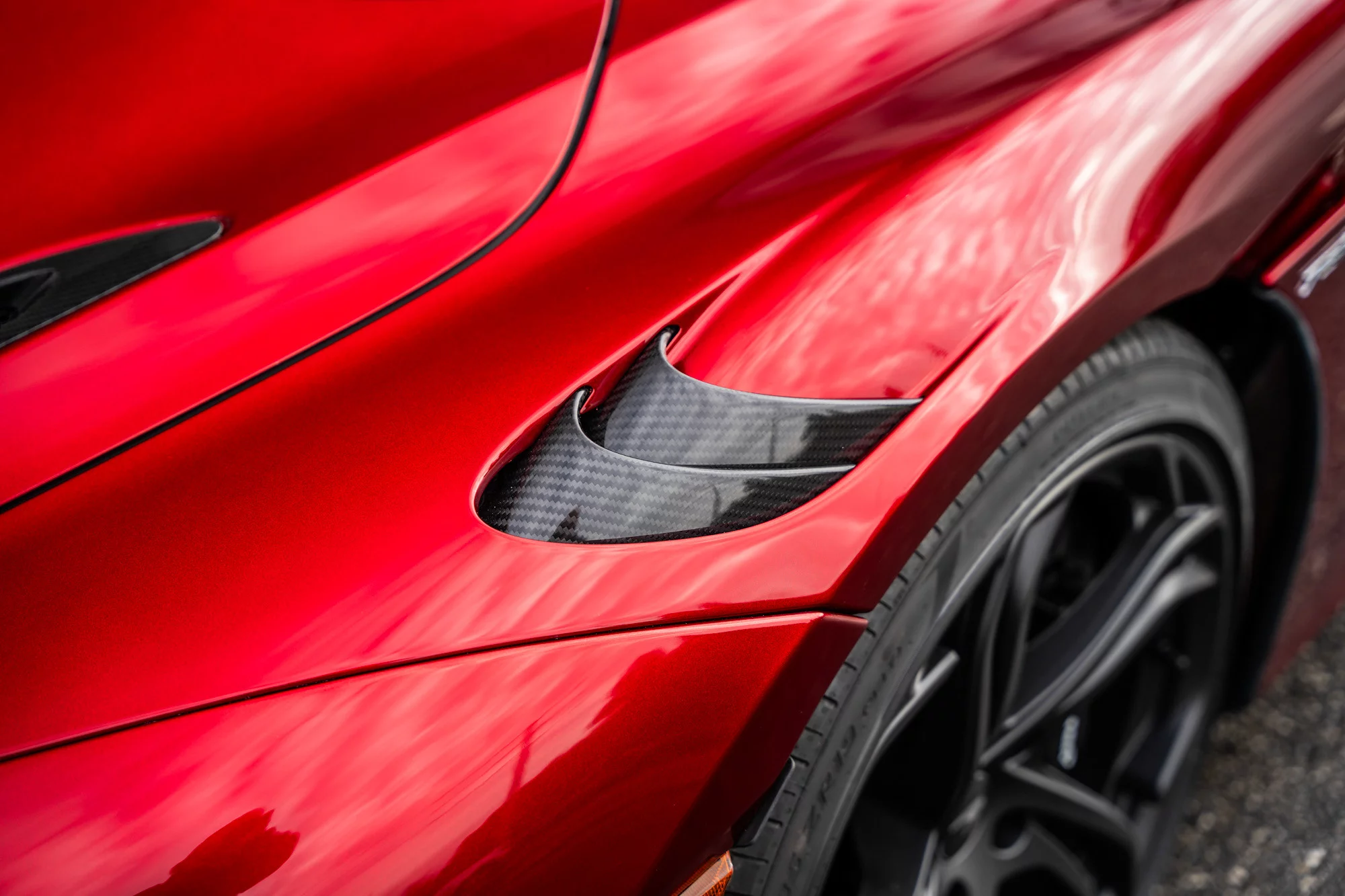 Volcano Red McLaren 750S