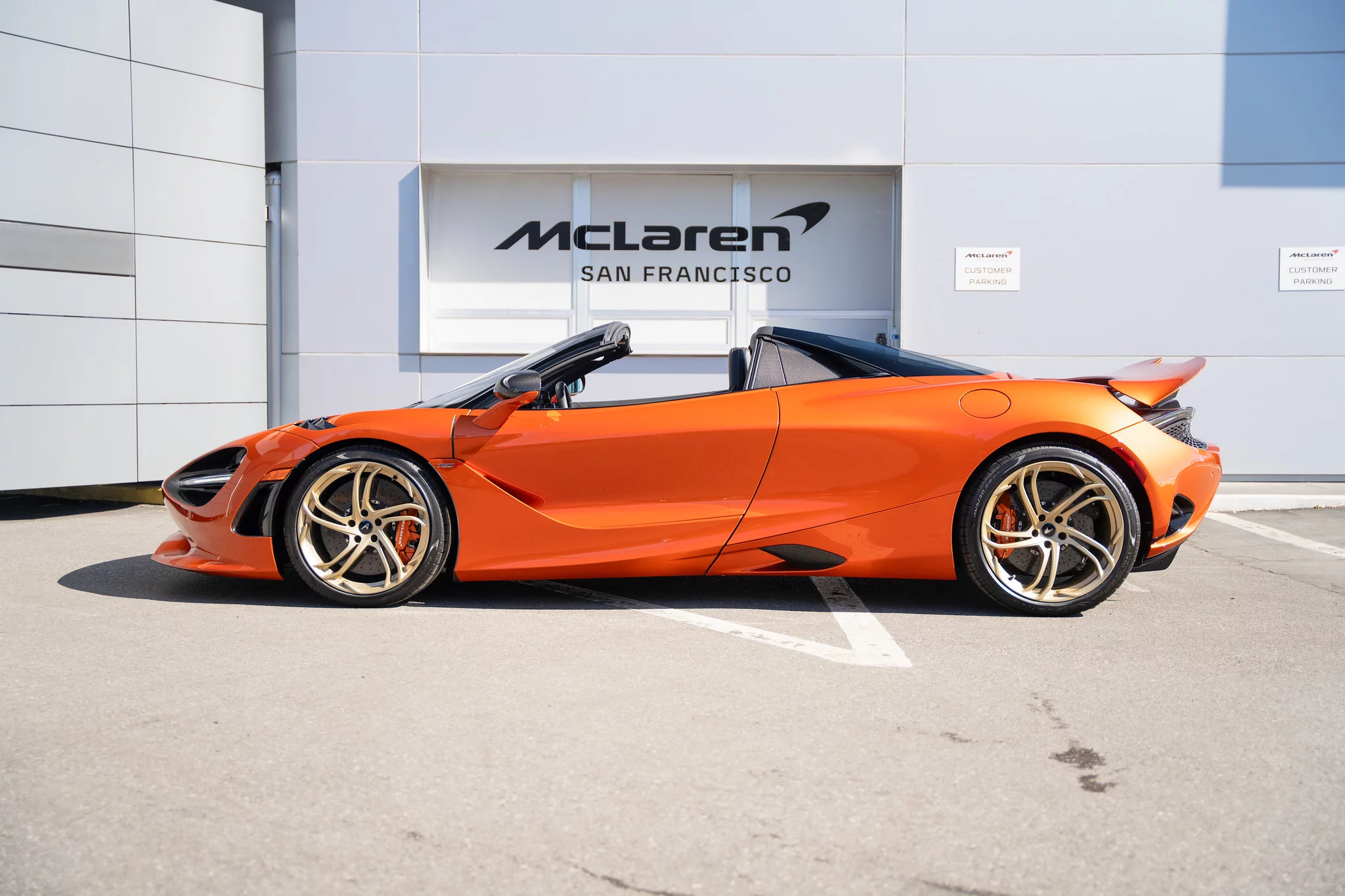 Azores McLaren 750S
