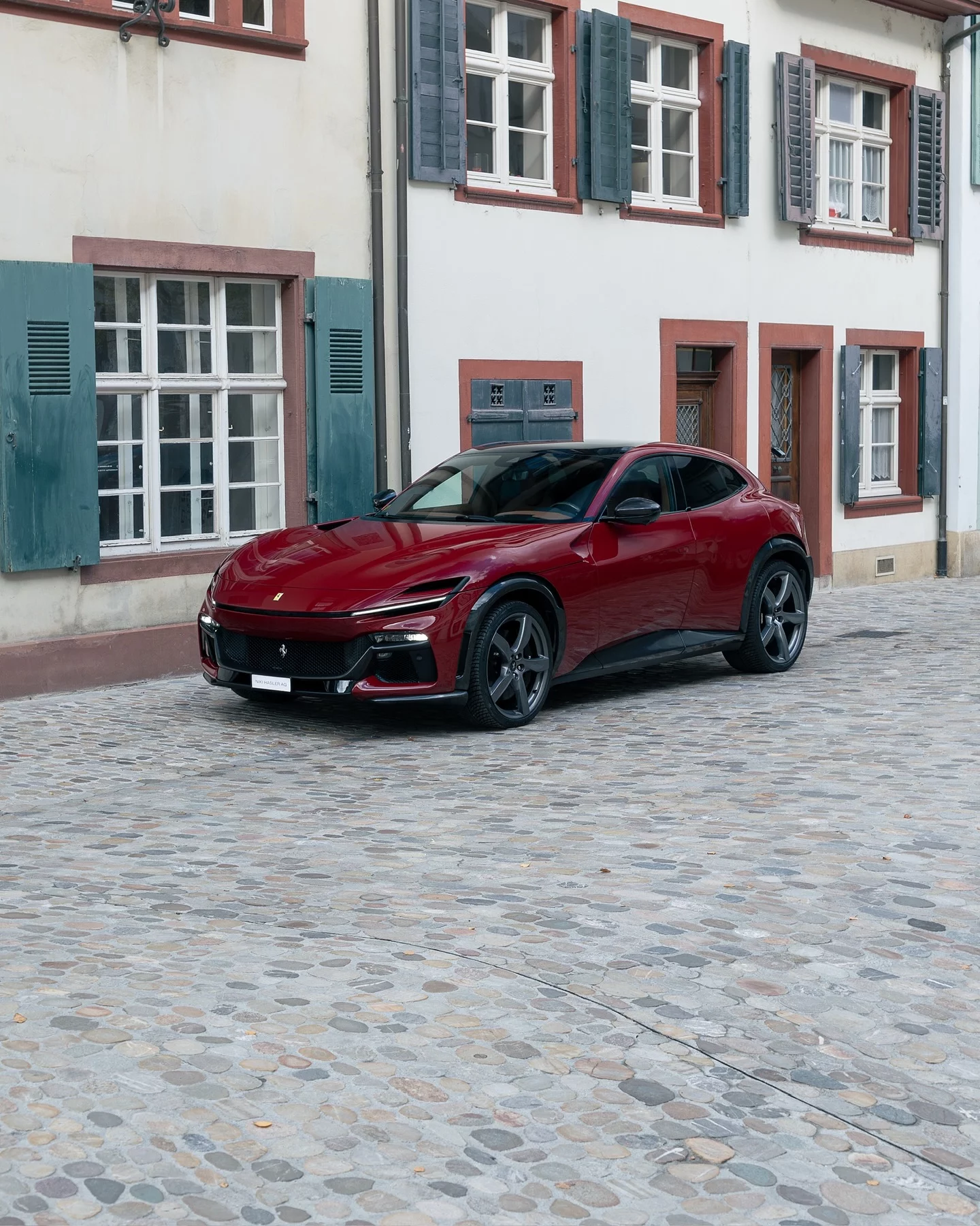 Rosso GP 1000 Ferrari Purosangue