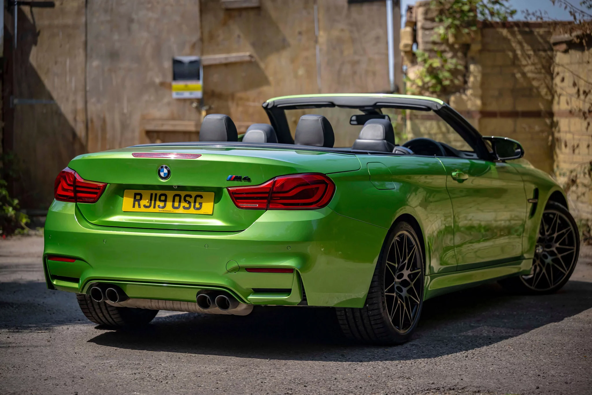 Java Green BMW M4