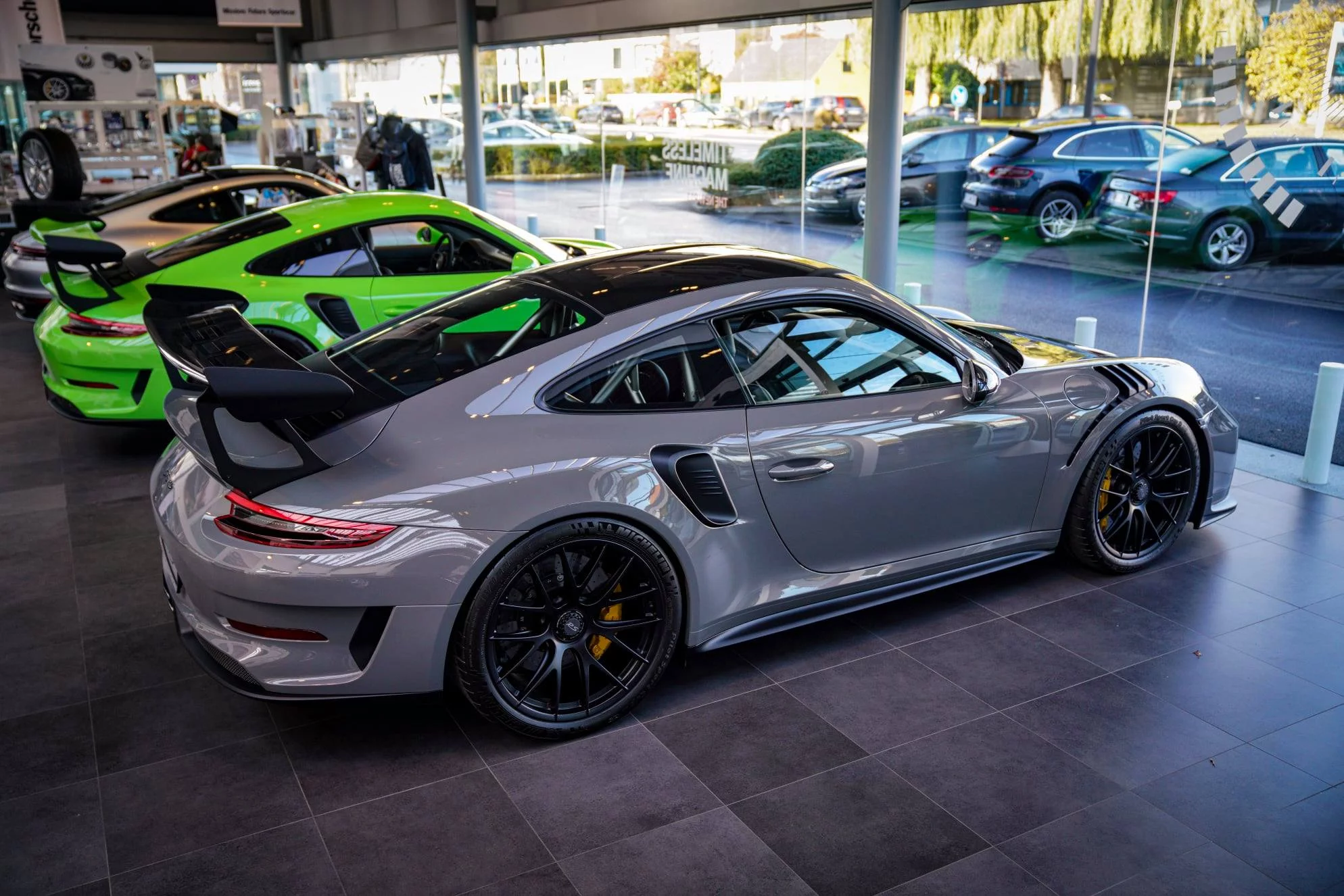 China Grey Porsche 911 GT3 RS