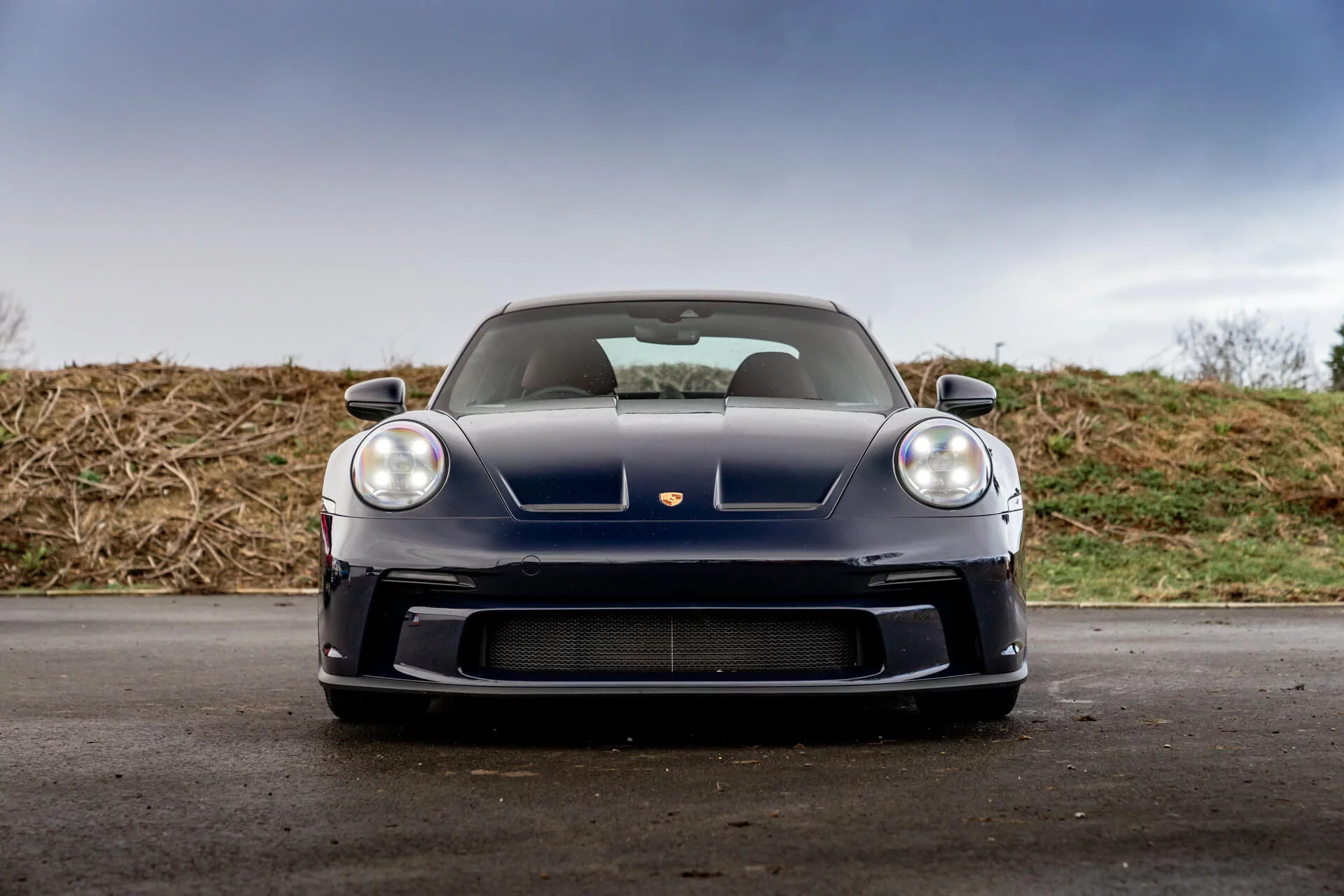 Dark Sea Blue Porsche 911 GT3