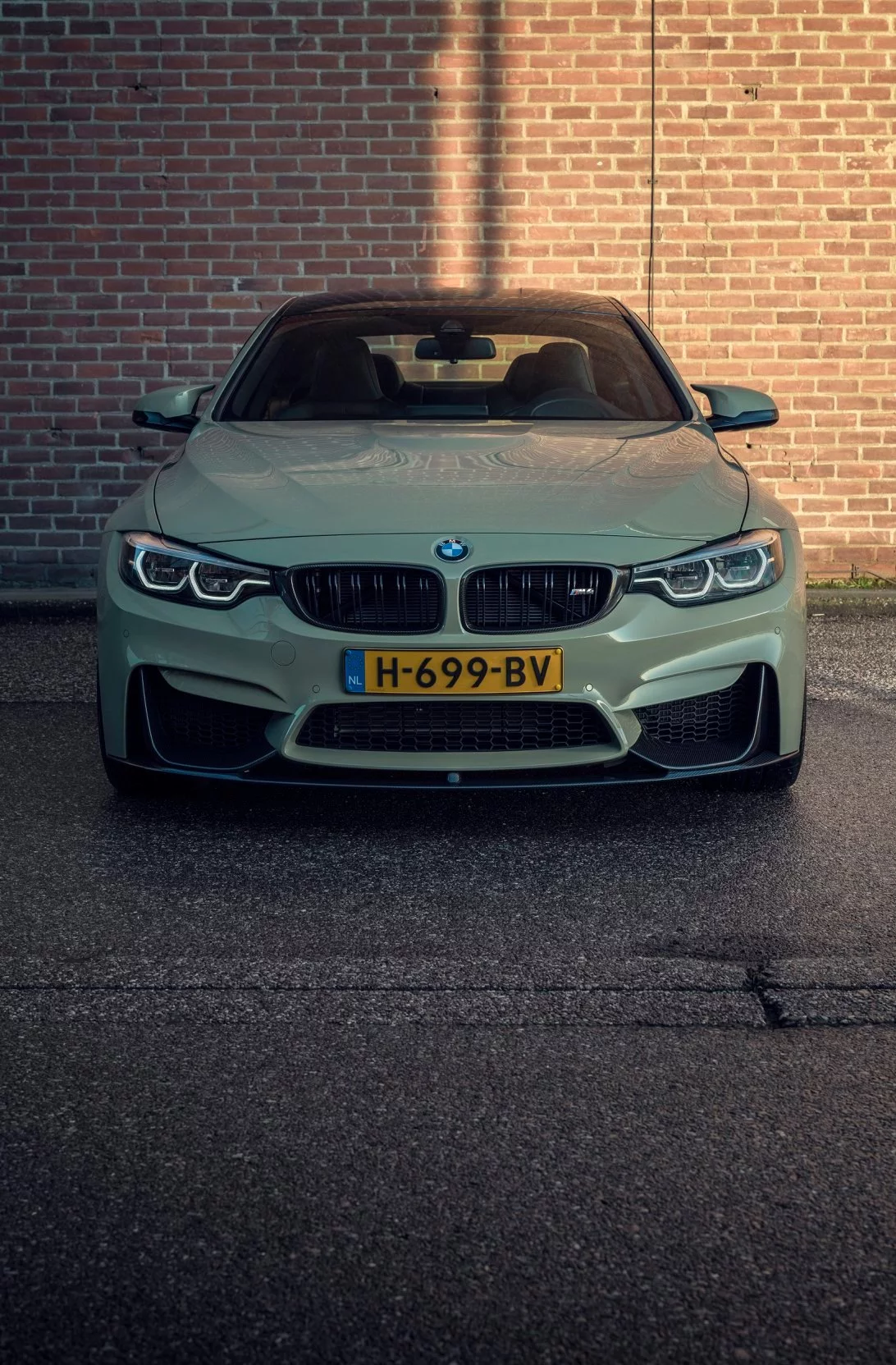 Stone Grey BMW M4