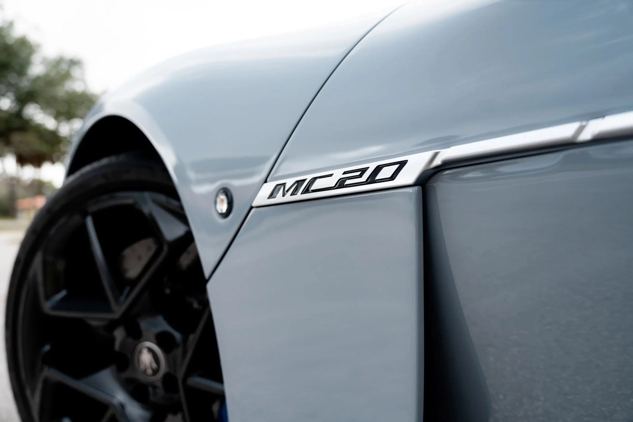 Grigio Incognito Maserati MC20