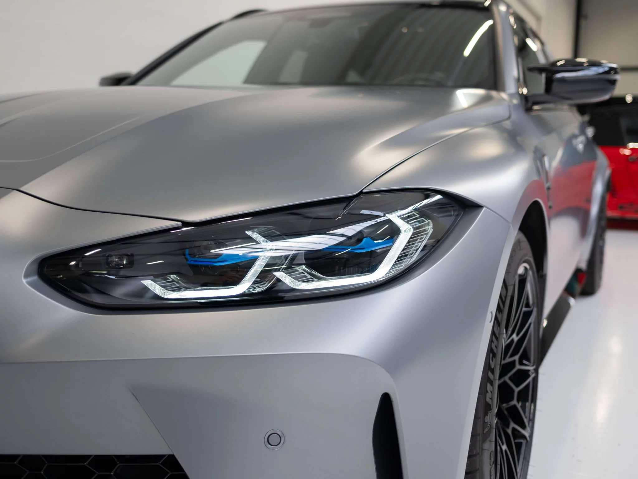 Frozen Pure Grey BMW M3