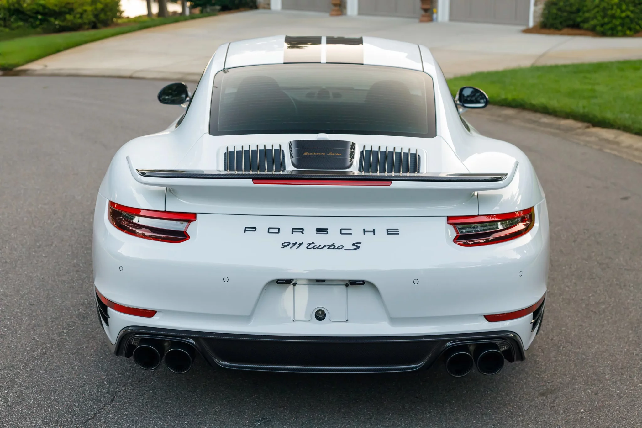 Carrara White Metallic Porsche 911 Turbo