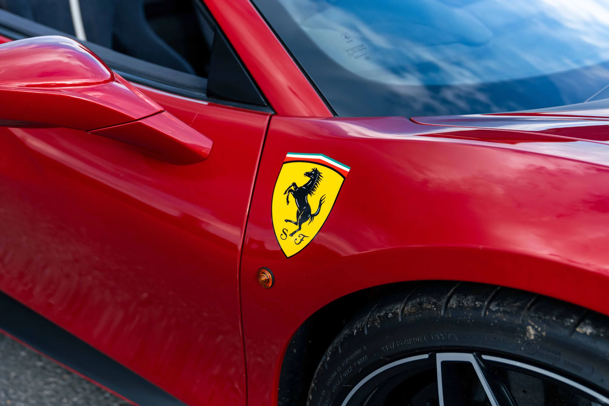 Rosso Berlinetta Ferrari 488