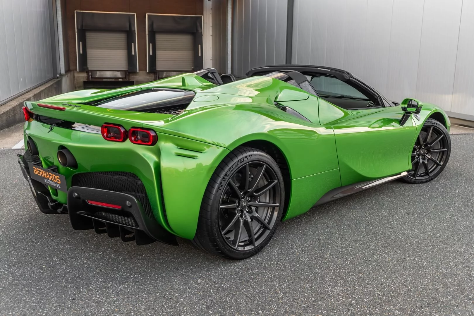 Verde Hy Kers Lucido Ferrari SF90