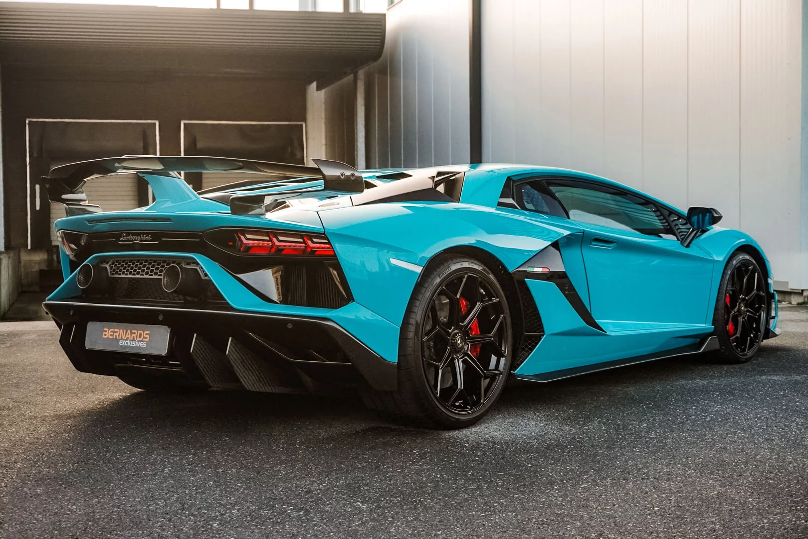 Blu Symi Lamborghini Aventador