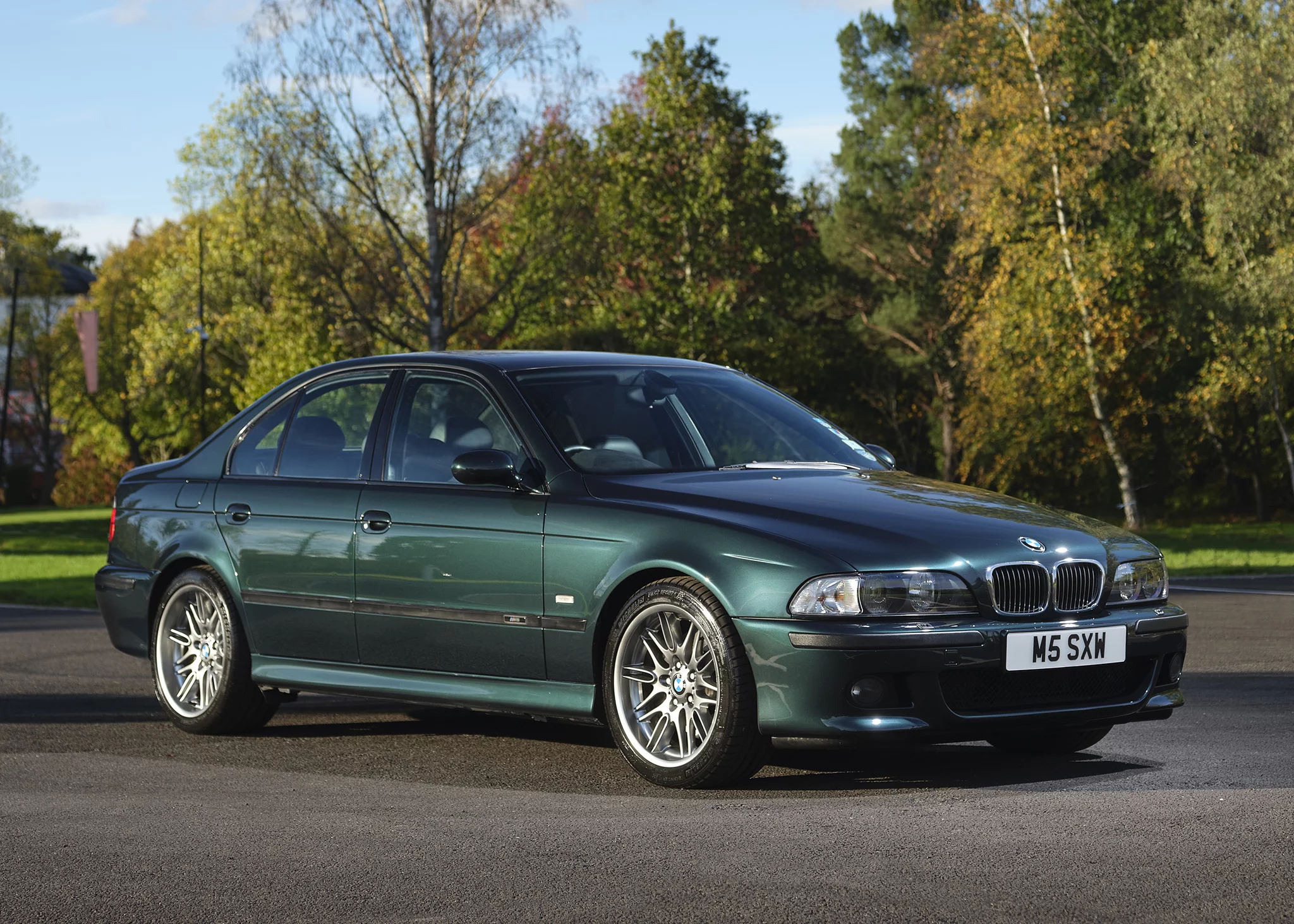 Oxford Green II BMW M5